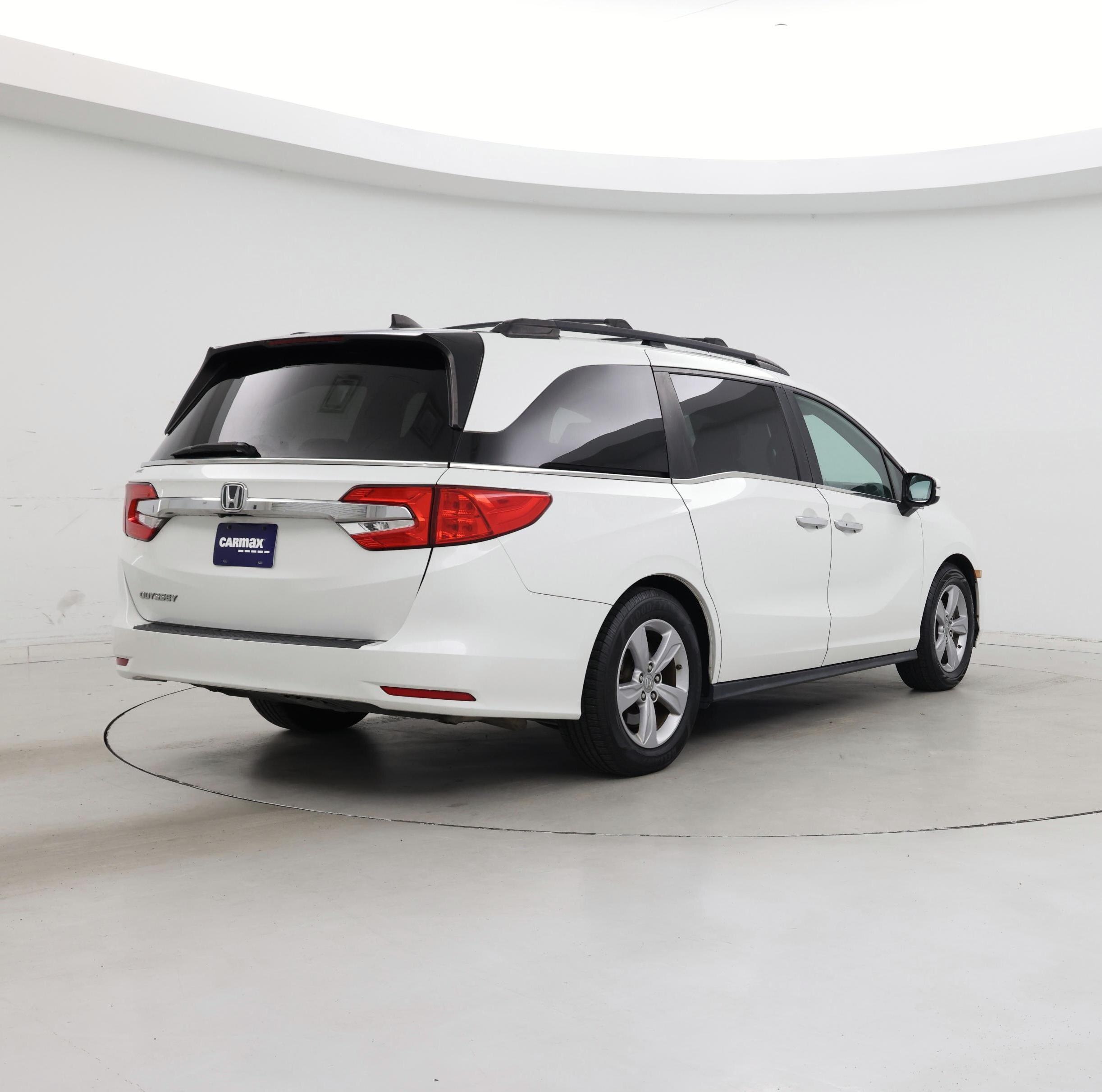Thumbnail: 2020 Honda Odyssey - 8