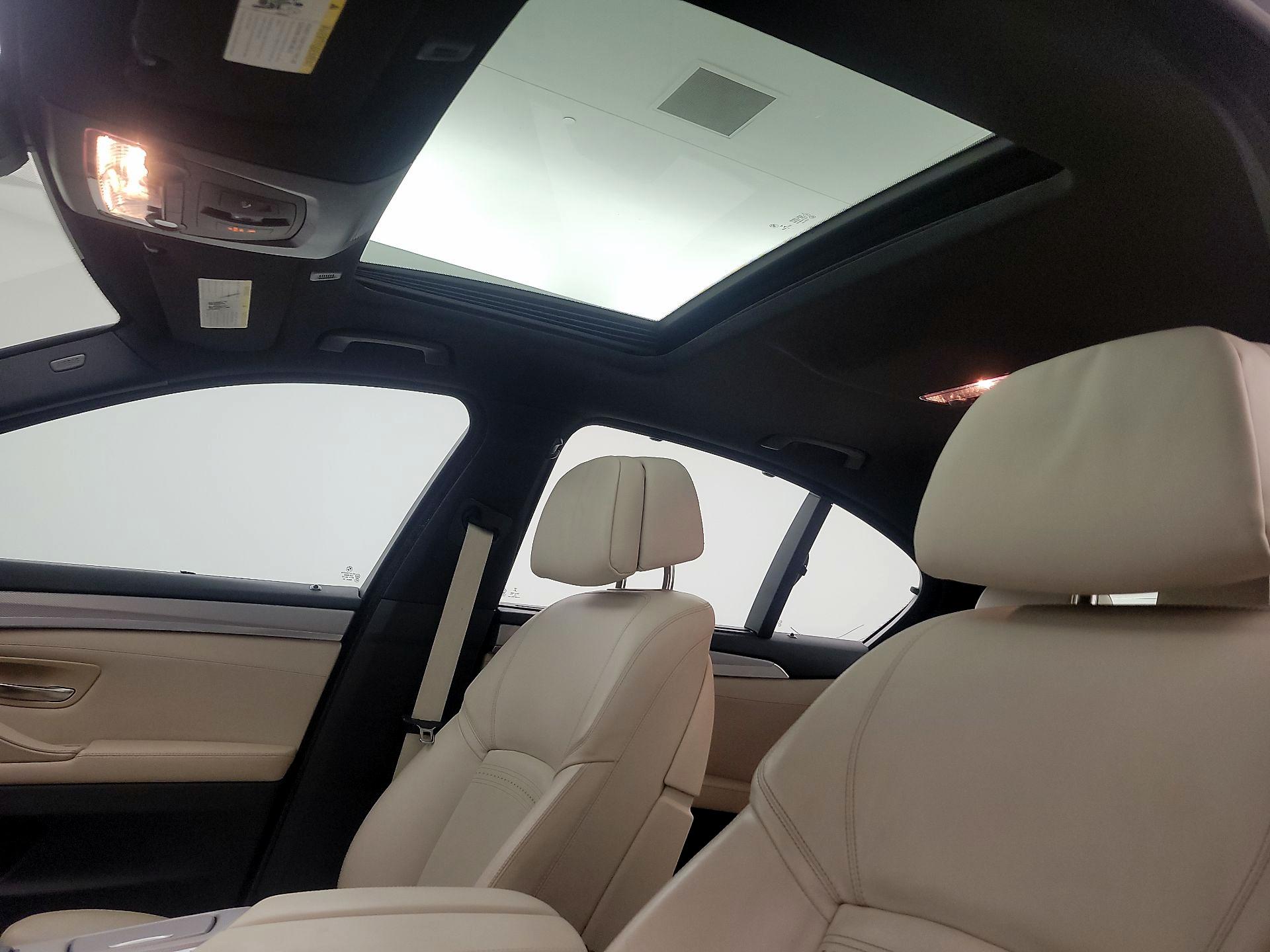 Thumbnail: 2014 BMW 5 Series - 20