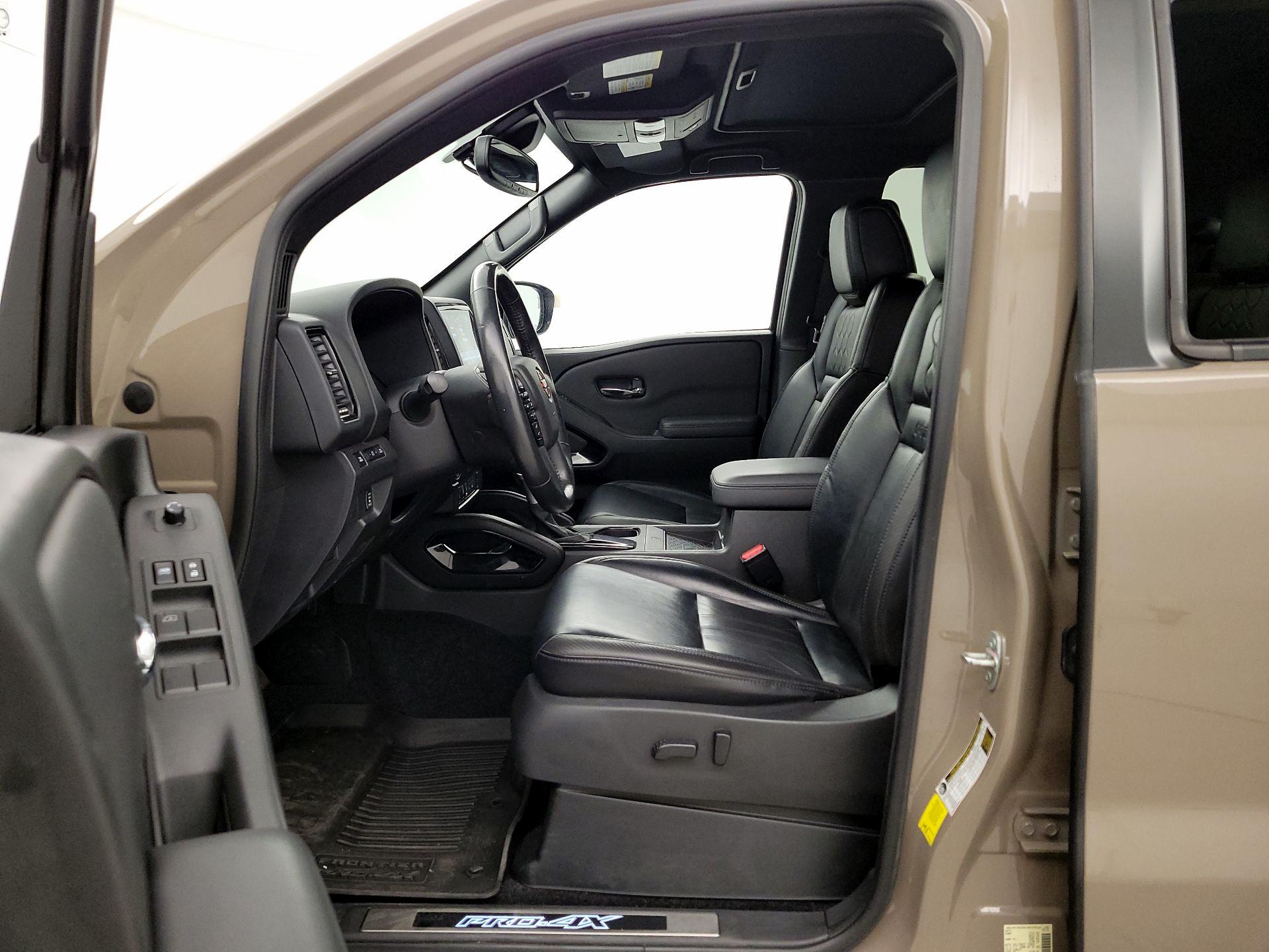 Thumbnail: 2022 Nissan Frontier - 11