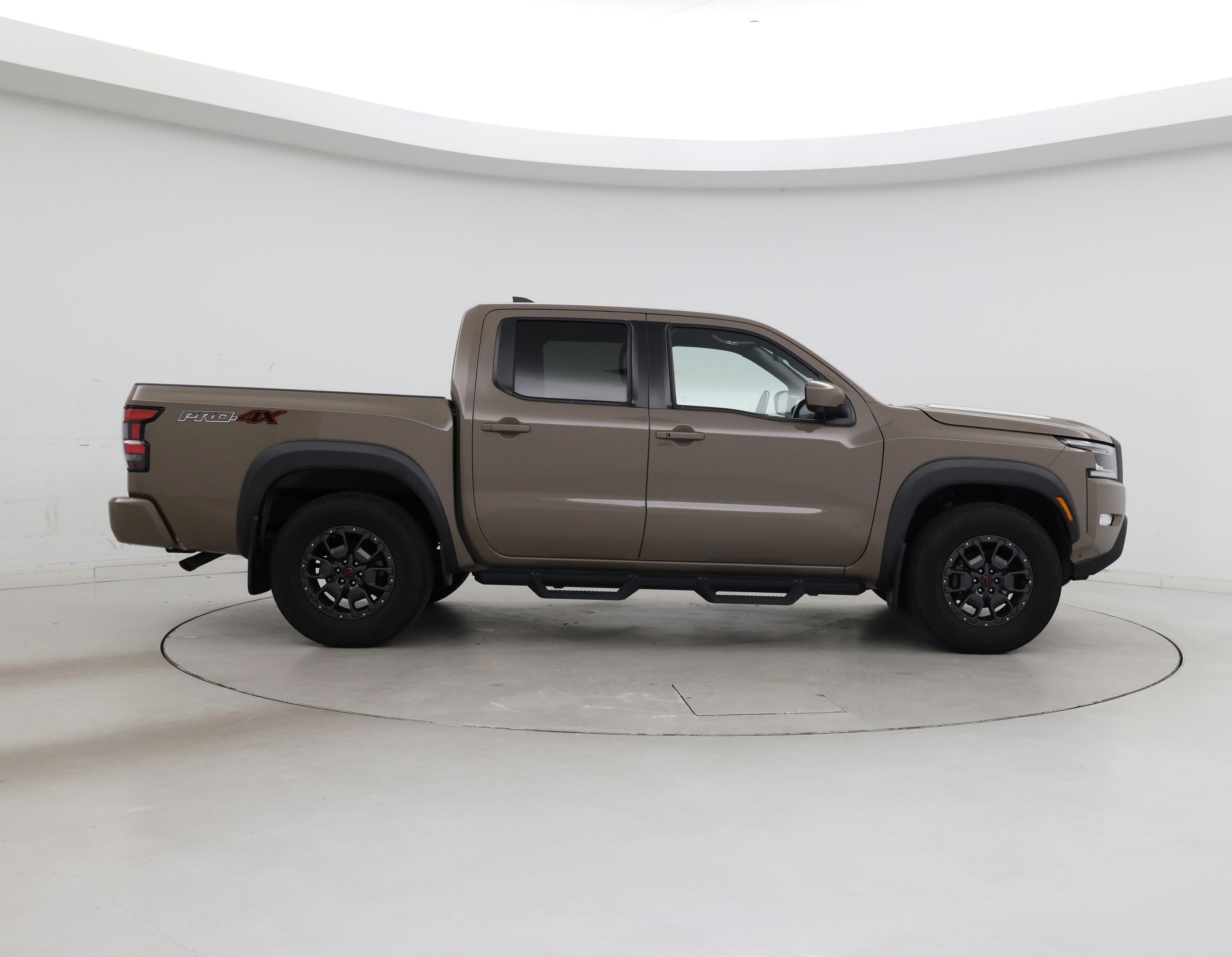 Thumbnail: 2022 Nissan Frontier - 7
