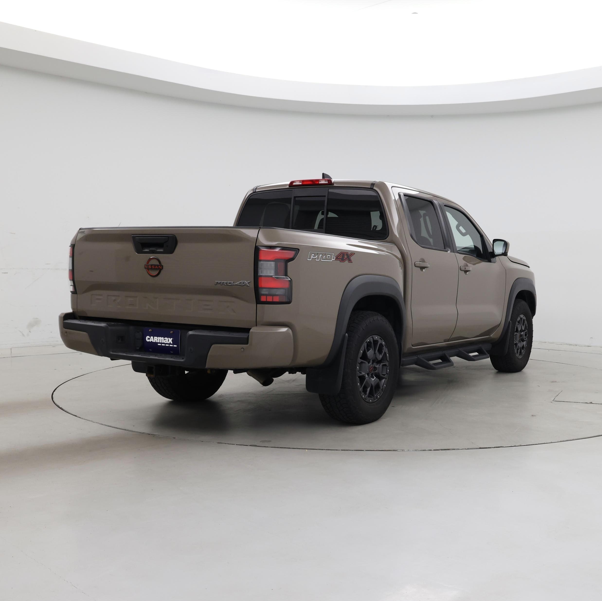 Thumbnail: 2022 Nissan Frontier - 8