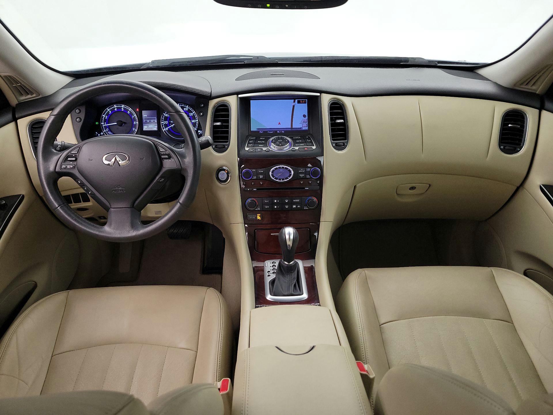 Thumbnail: 2016 INFINITI QX50 - 9