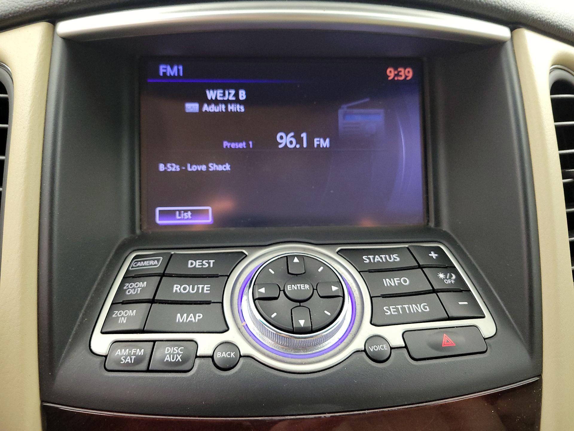 Thumbnail: 2016 INFINITI QX50 - 16