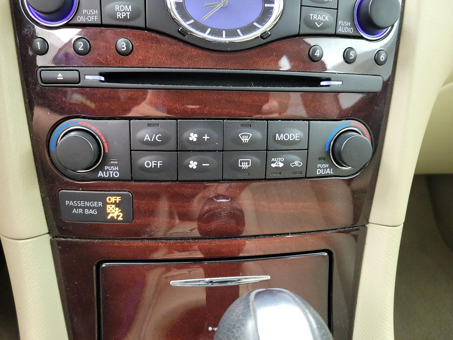 Thumbnail: 2016 INFINITI QX50 - 17