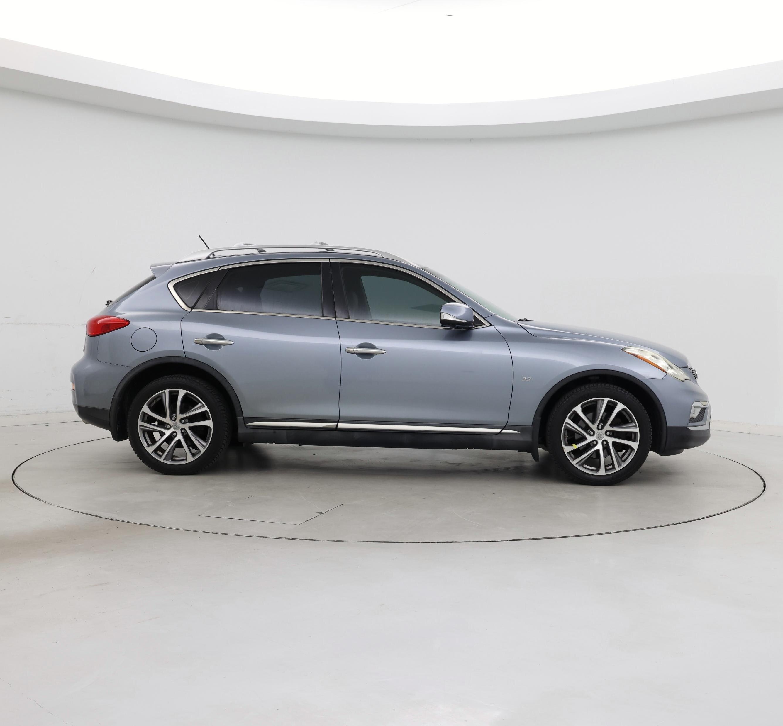 Thumbnail: 2016 INFINITI QX50 - 7