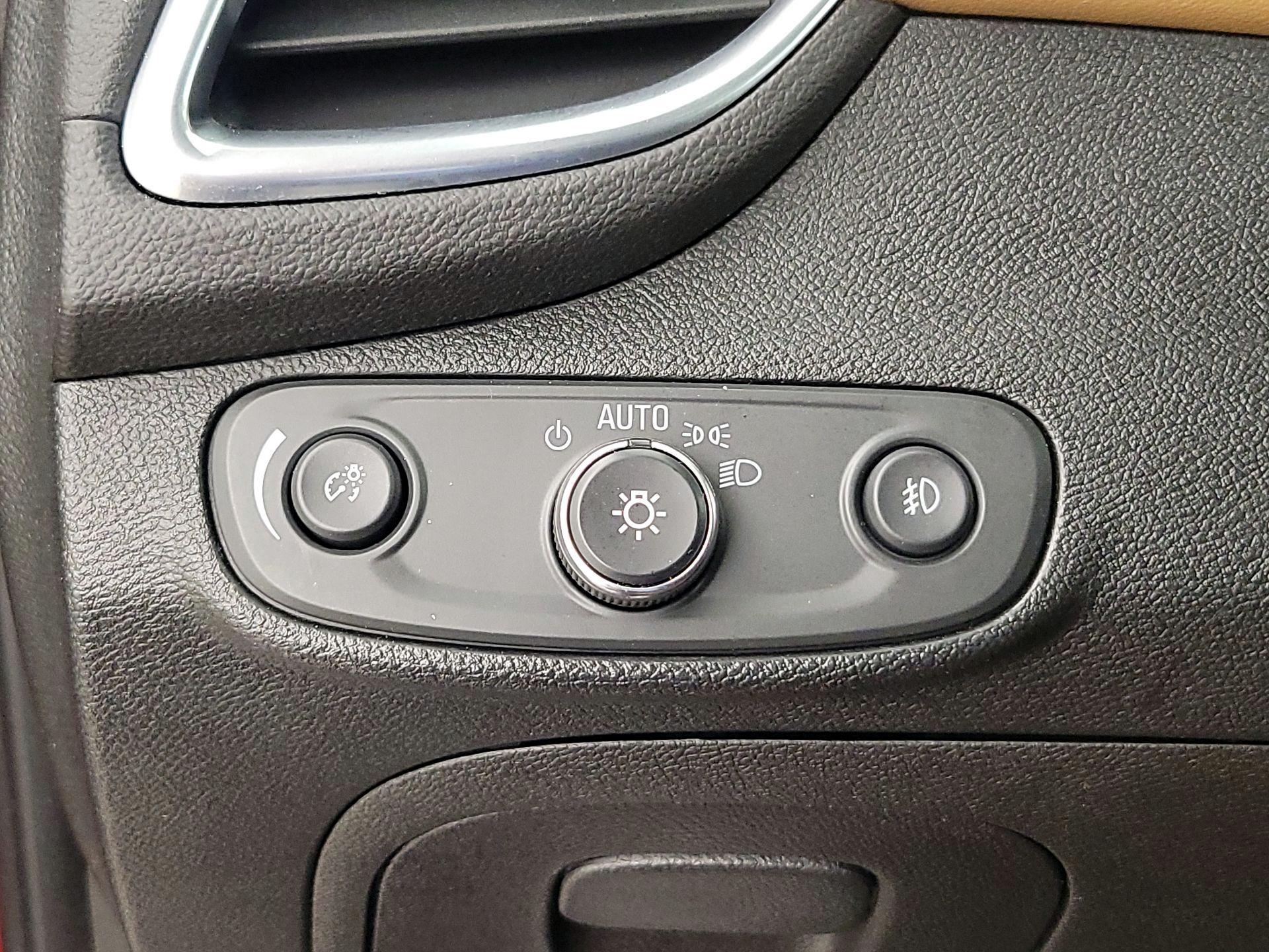 Thumbnail: 2019 Chevrolet Trax - 13