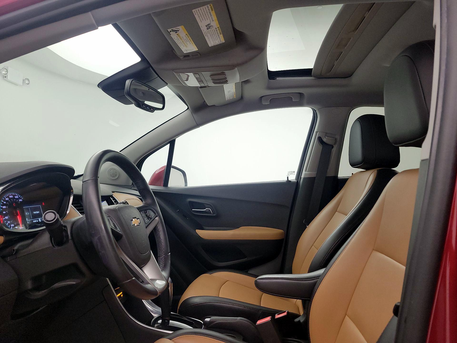 Thumbnail: 2019 Chevrolet Trax - 19