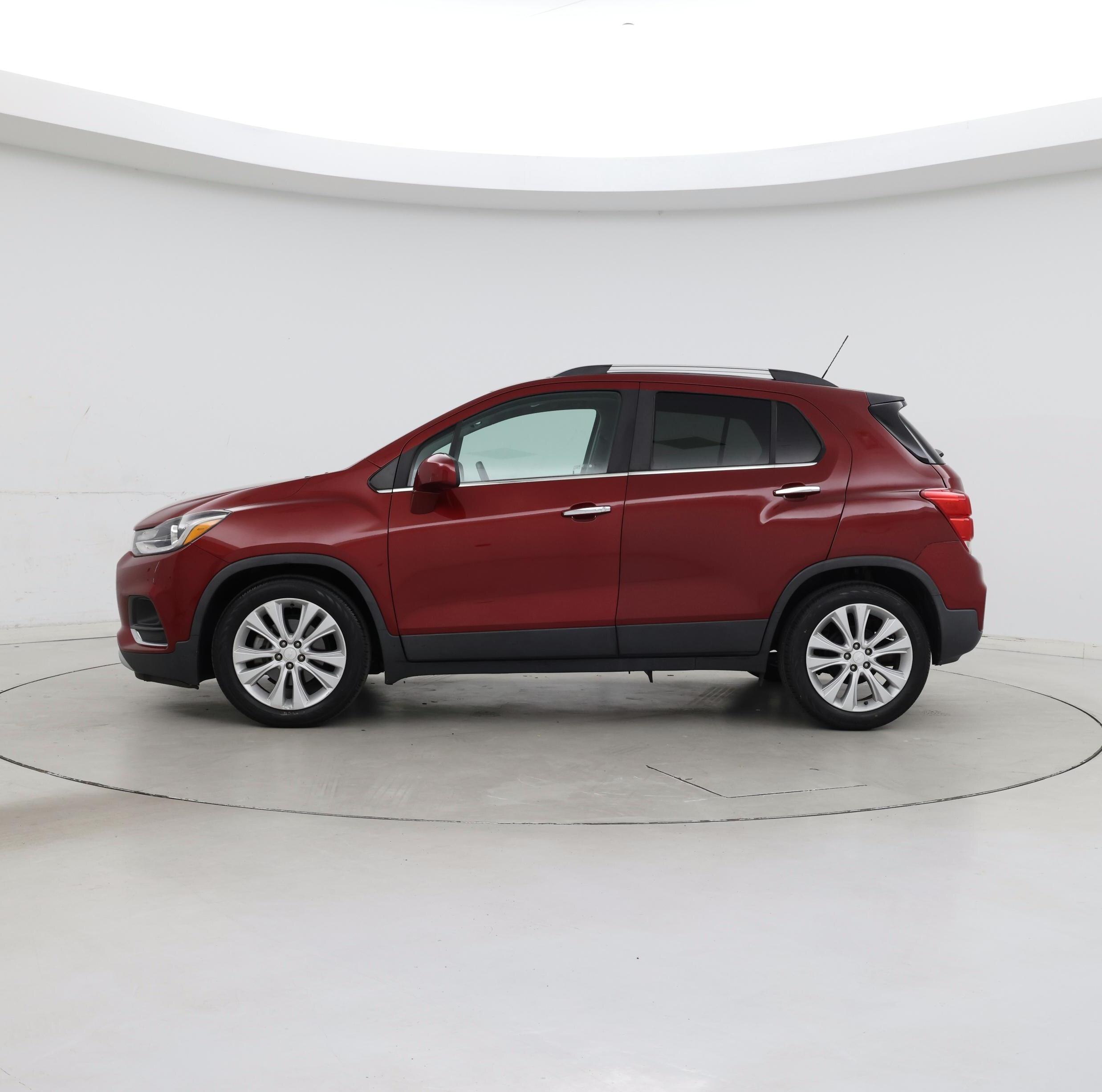 Thumbnail: 2019 Chevrolet Trax - 3