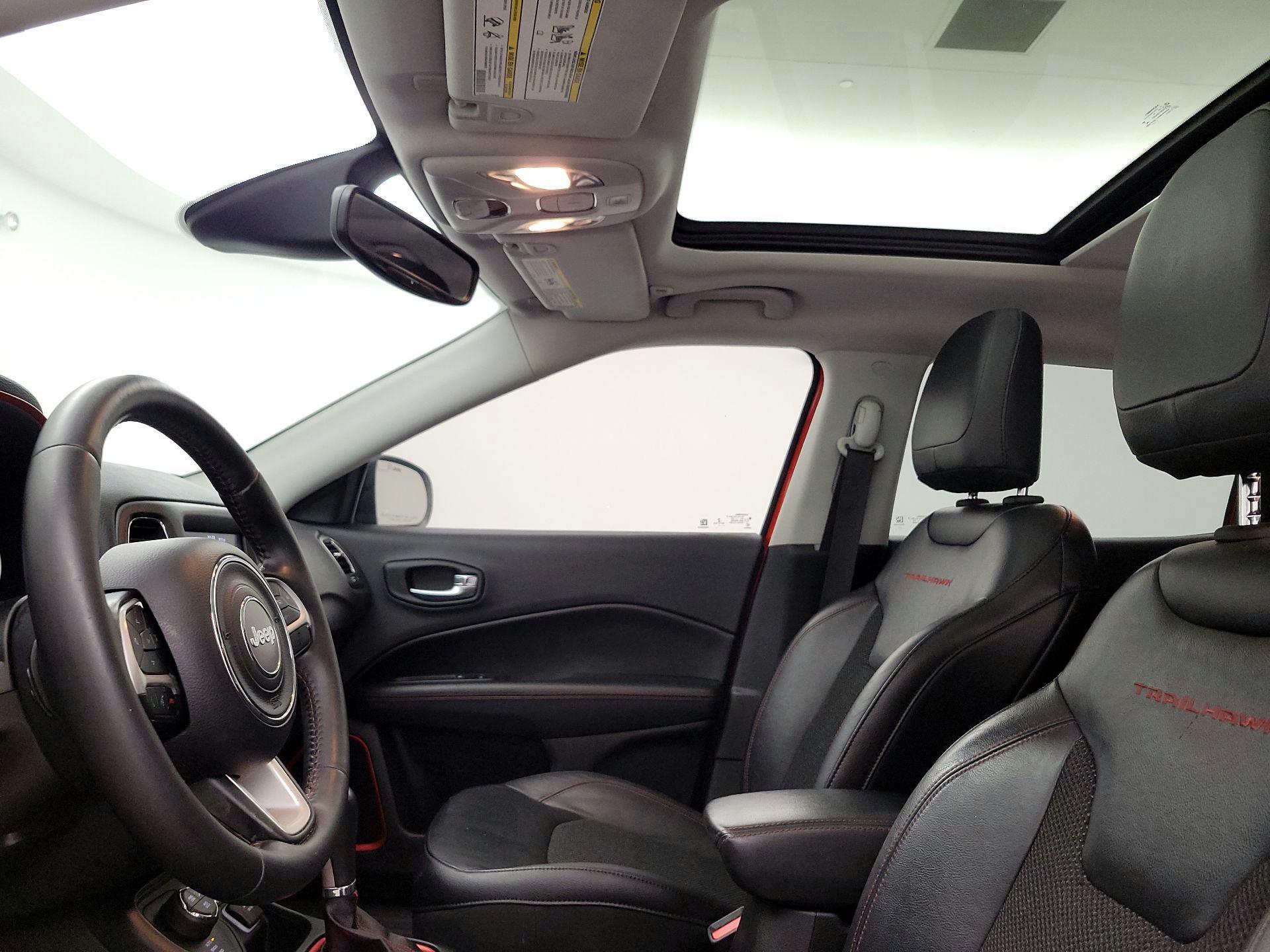 Thumbnail: 2017 Jeep Compass - 19