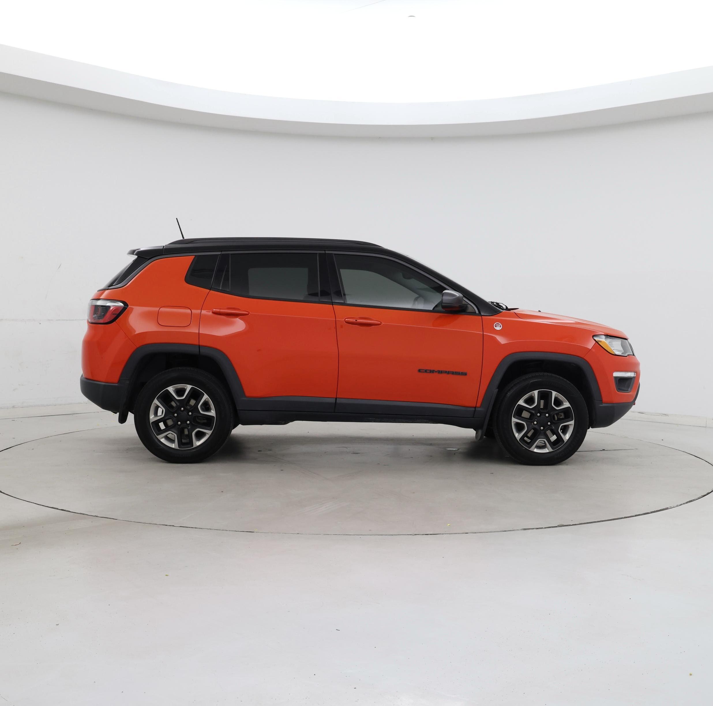 Thumbnail: 2017 Jeep Compass - 7