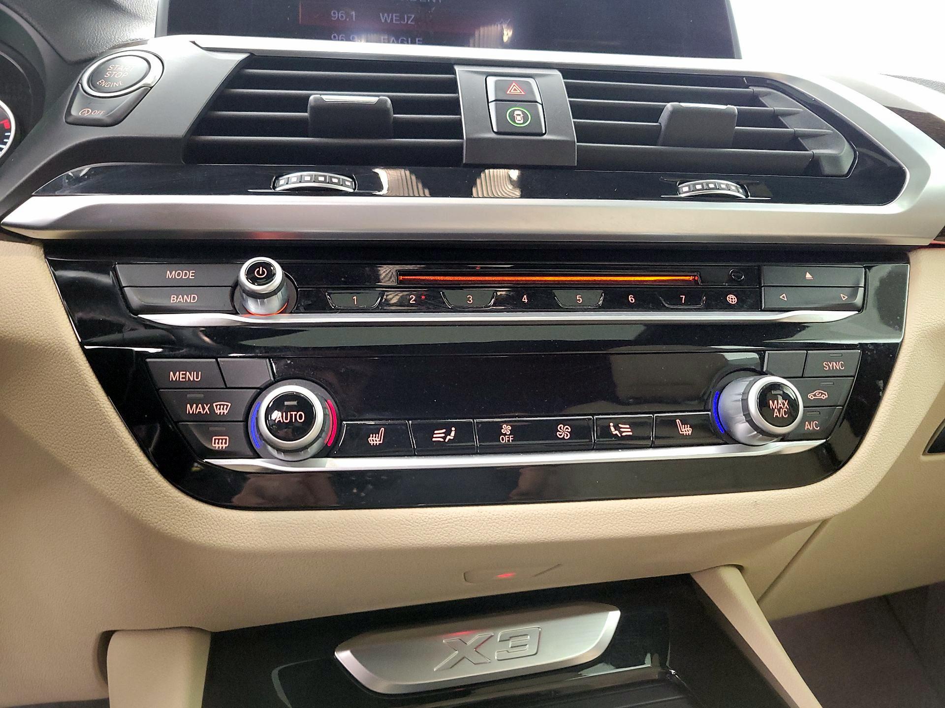 Thumbnail: 2019 BMW X3 - 17