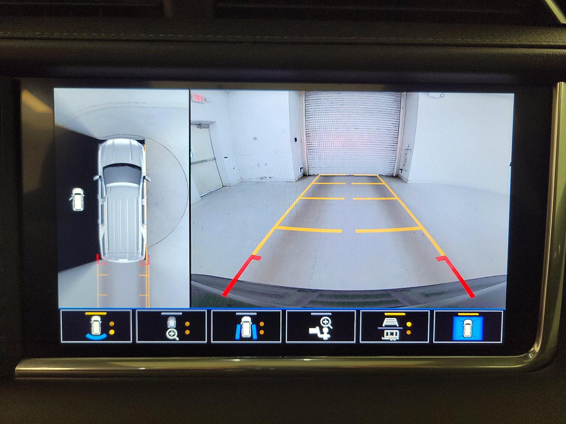 Thumbnail: 2021 GMC Yukon - 15