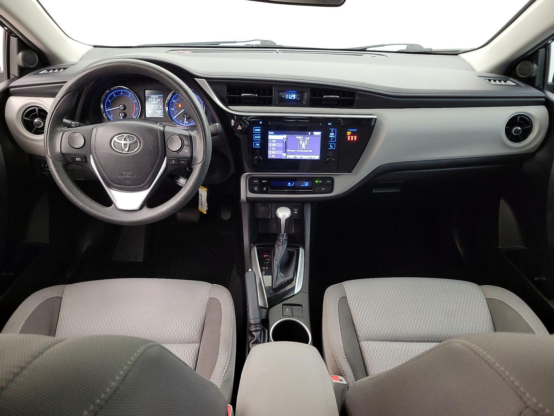 Thumbnail: 2018 Toyota Corolla - 9