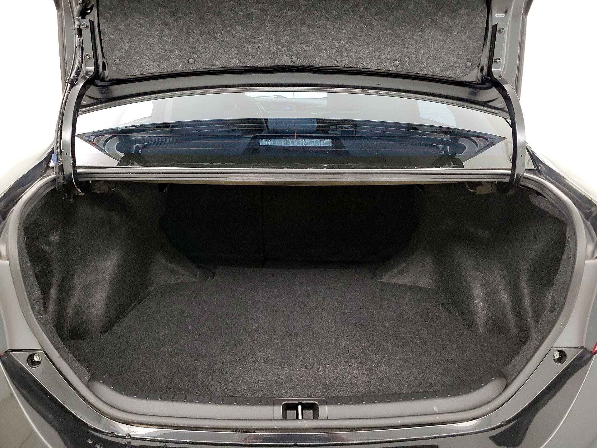 Thumbnail: 2018 Toyota Corolla - 20
