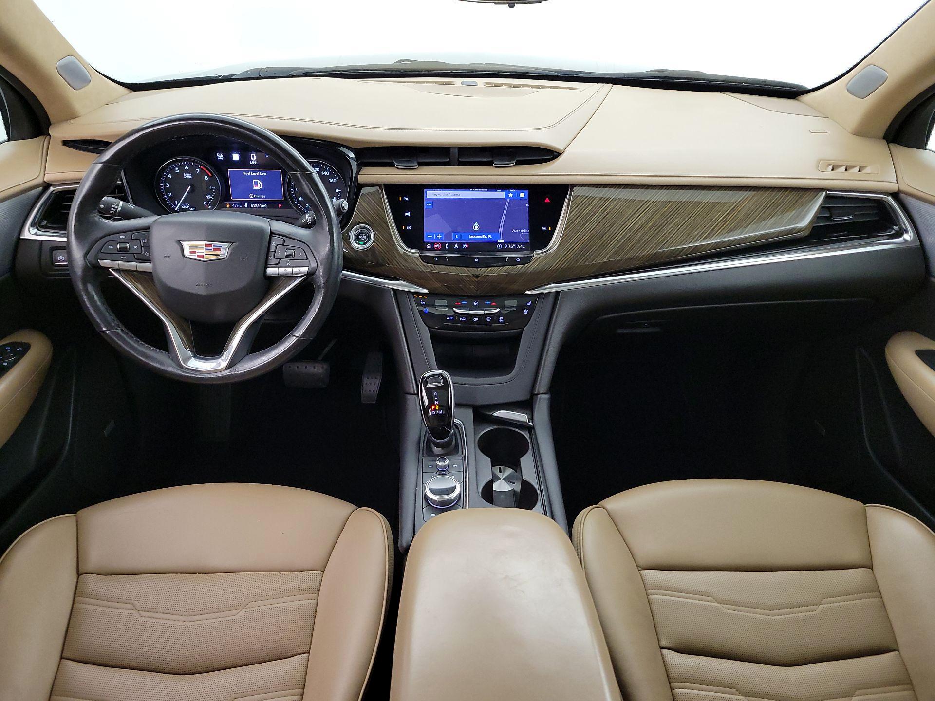 Thumbnail: 2020 Cadillac XT6 - 9