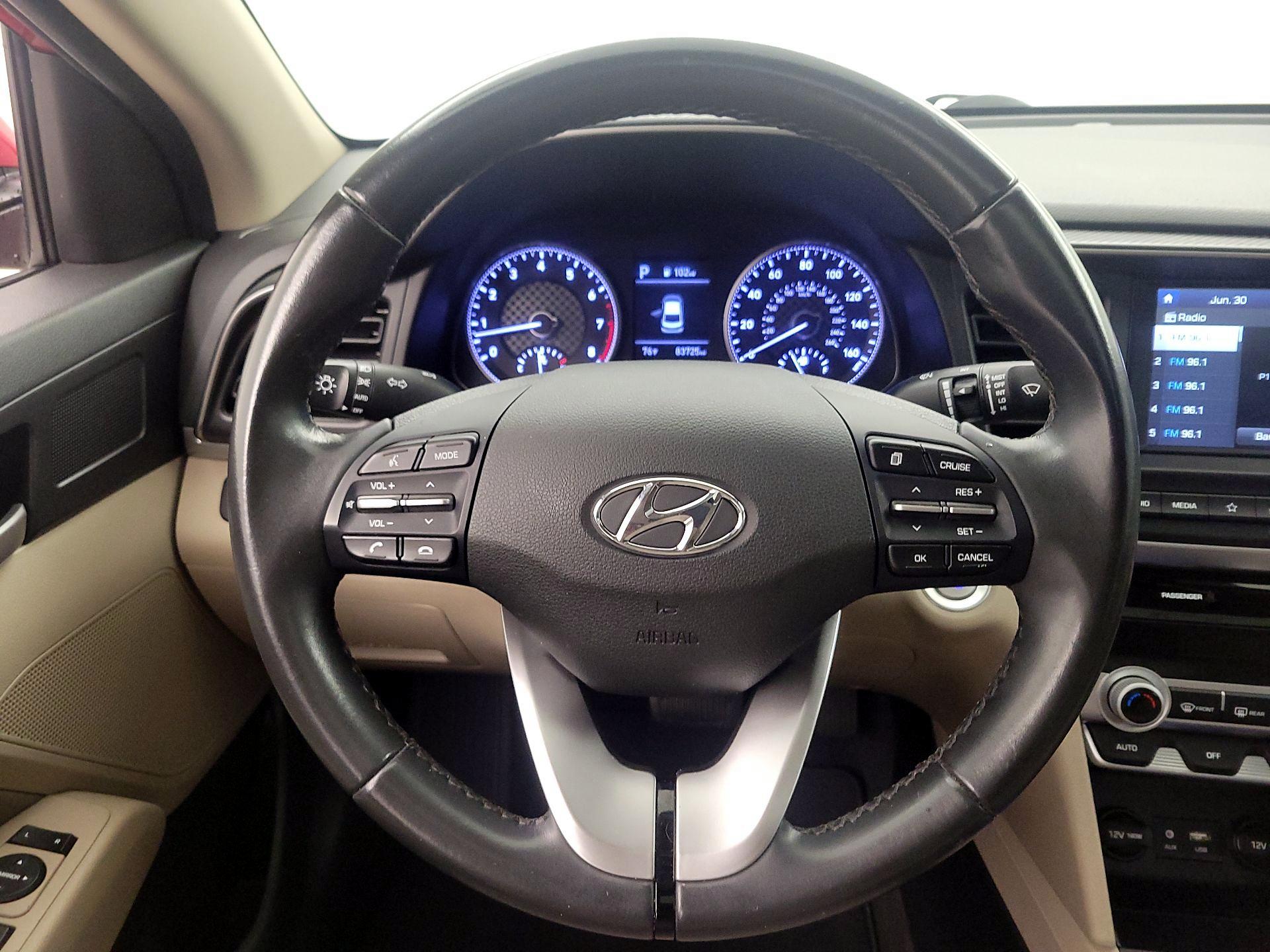 Thumbnail: 2020 Hyundai Elantra - 10