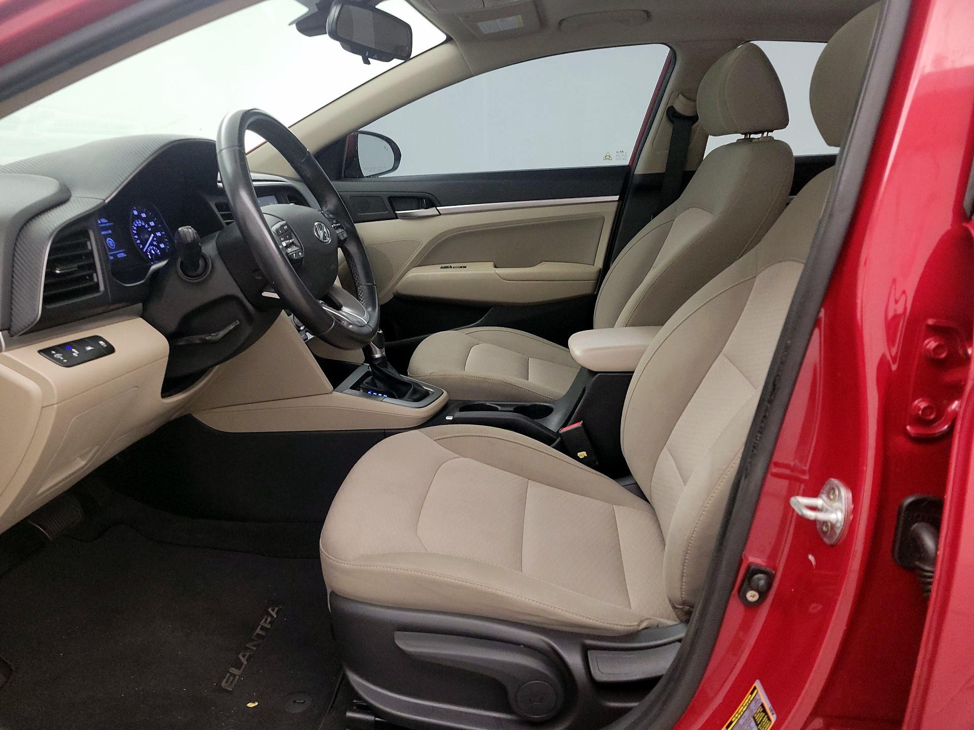 Thumbnail: 2020 Hyundai Elantra - 11