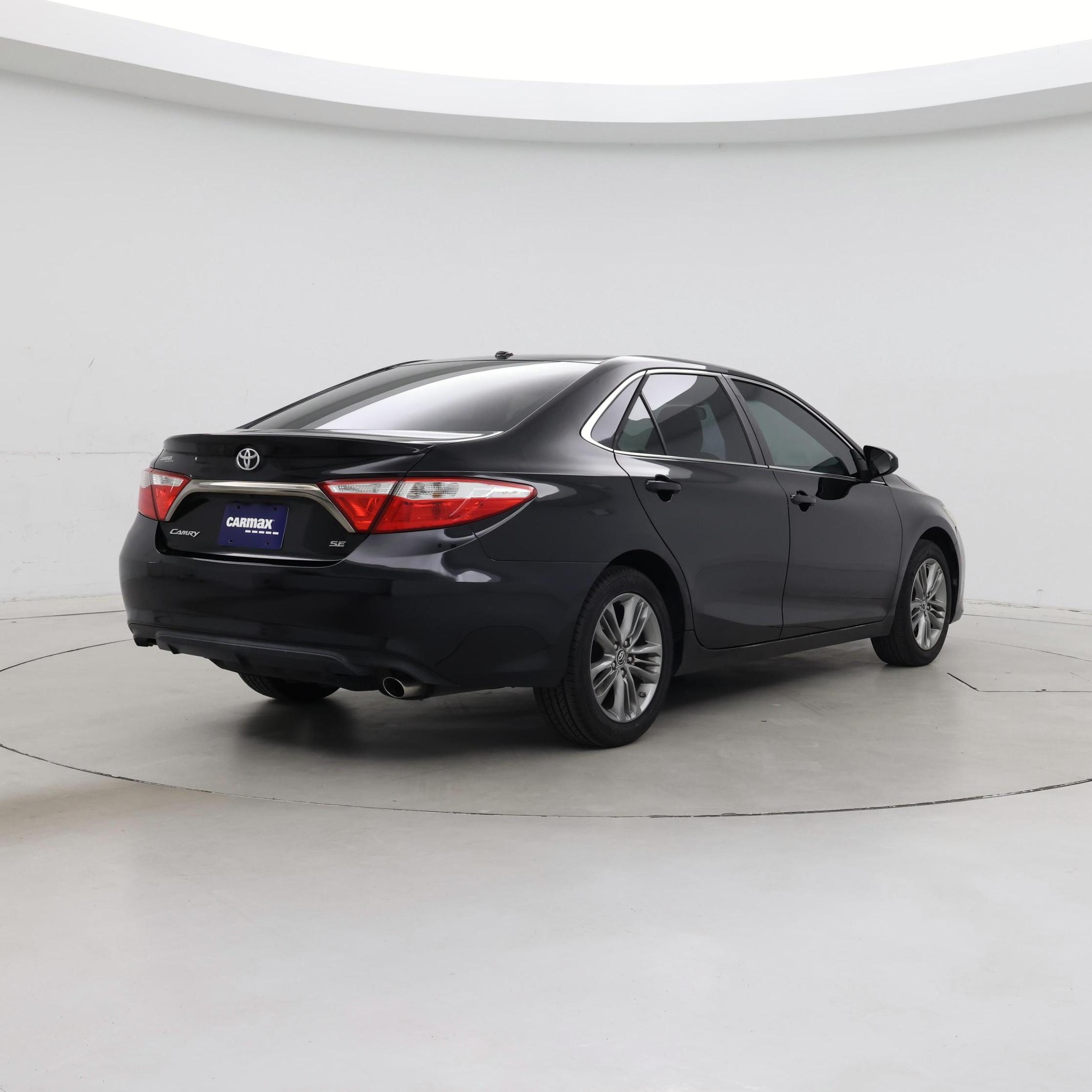 Thumbnail: 2016 Toyota Camry - 8