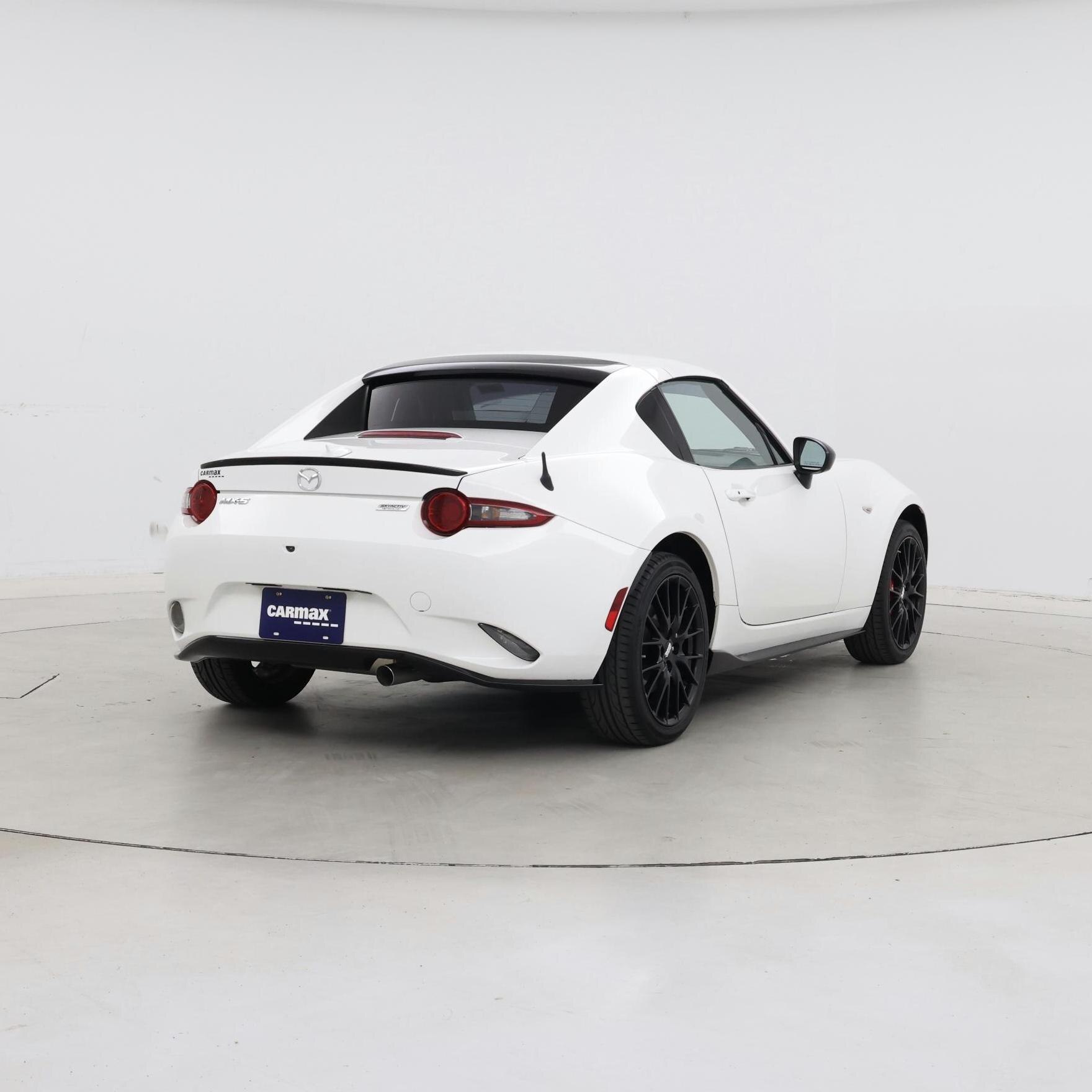 Thumbnail: 2019 Mazda MX-5 Miata - 8