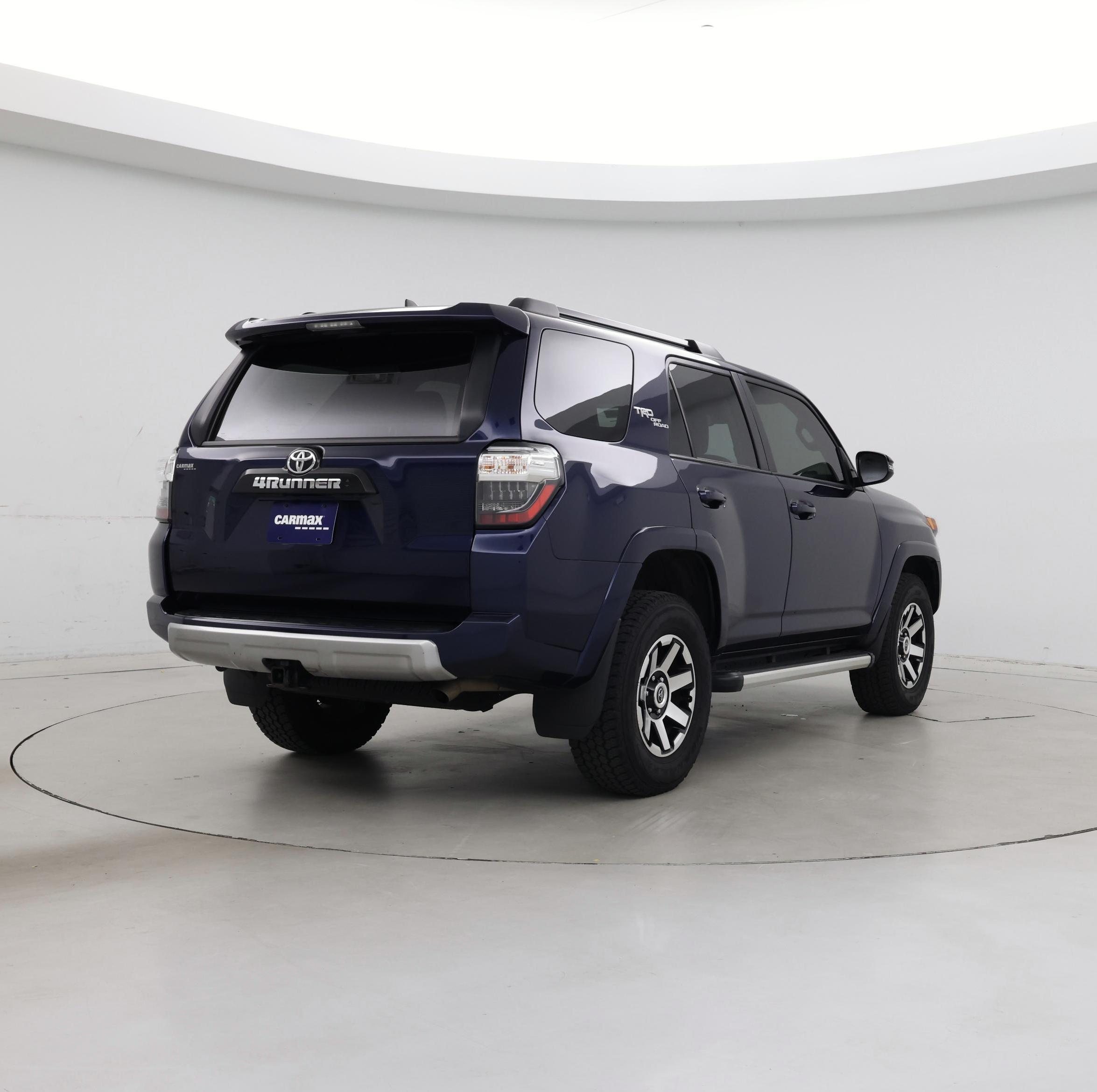 Thumbnail: 2022 Toyota 4Runner - 8