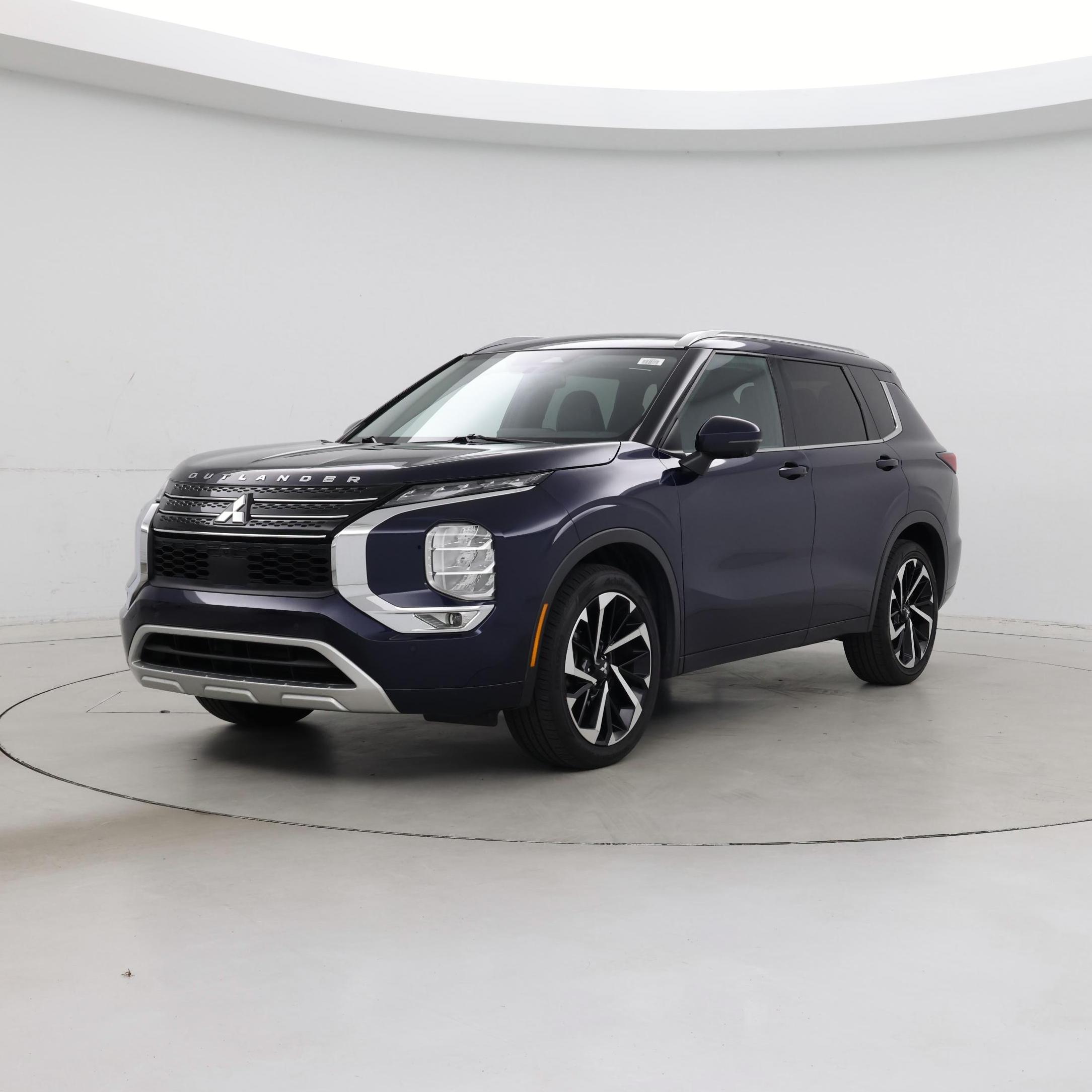 Thumbnail: 2022 Mitsubishi Outlander - 4