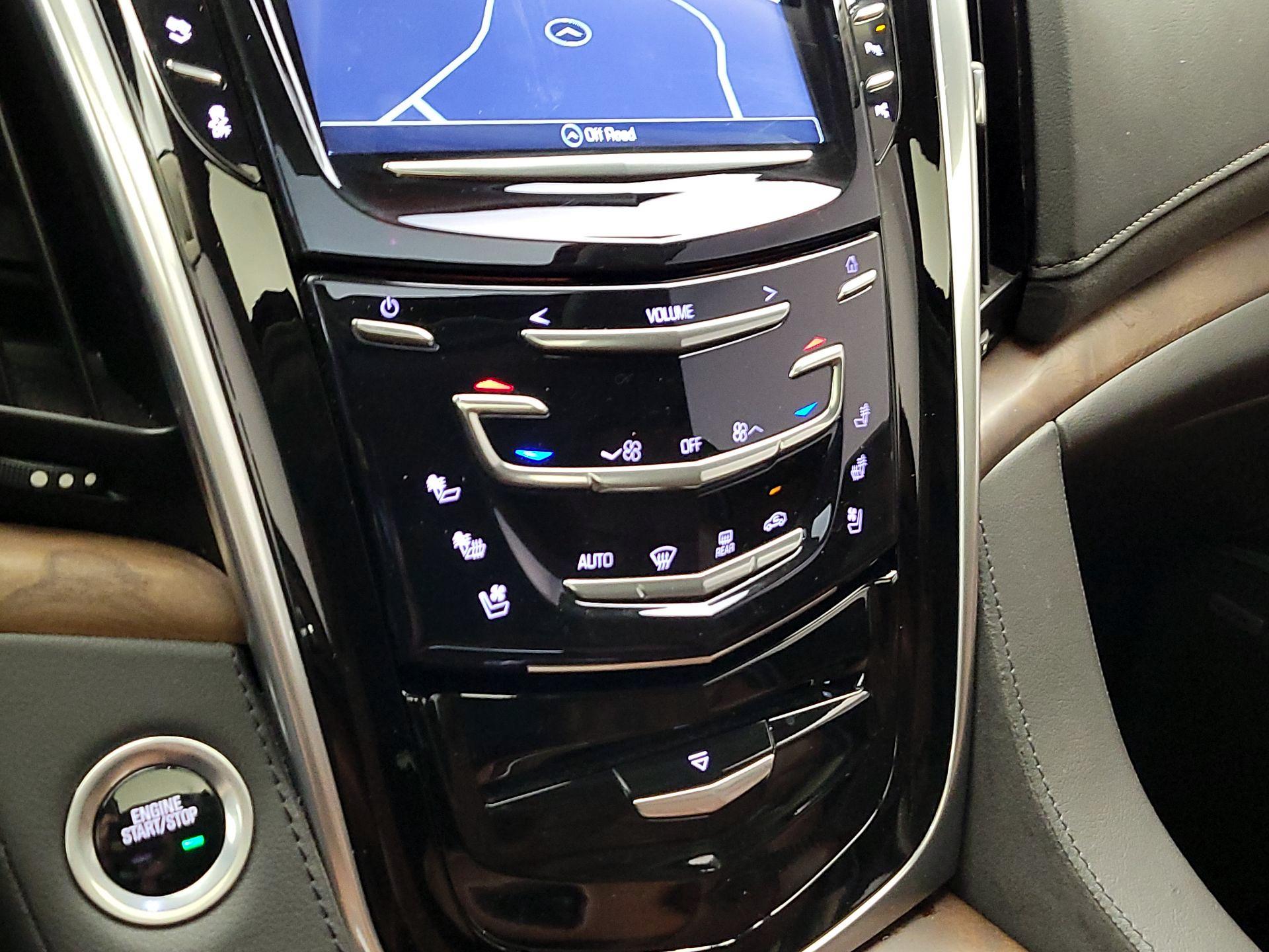 Thumbnail: 2020 Cadillac Escalade - 17
