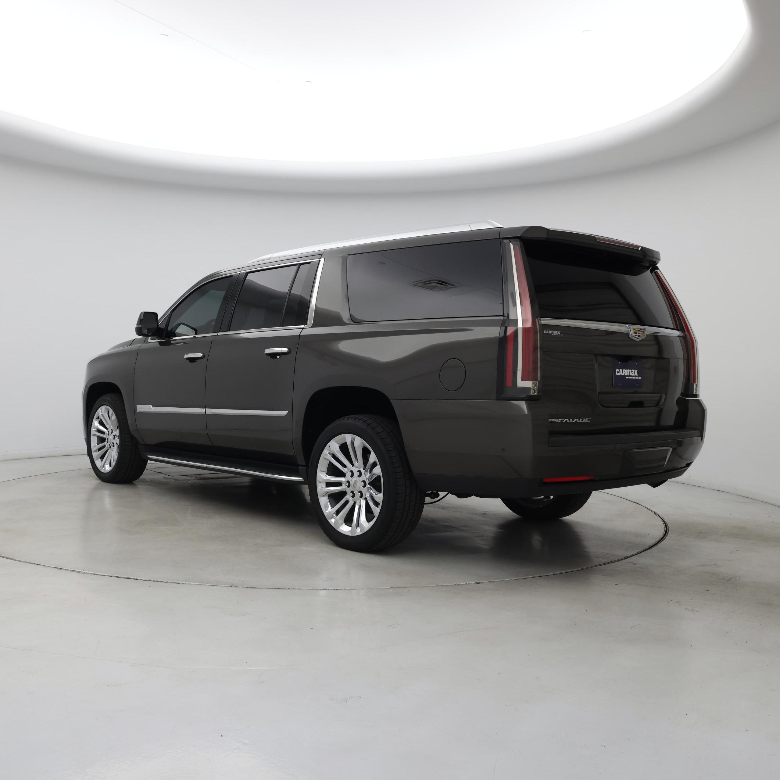 Thumbnail: 2020 Cadillac Escalade - 2