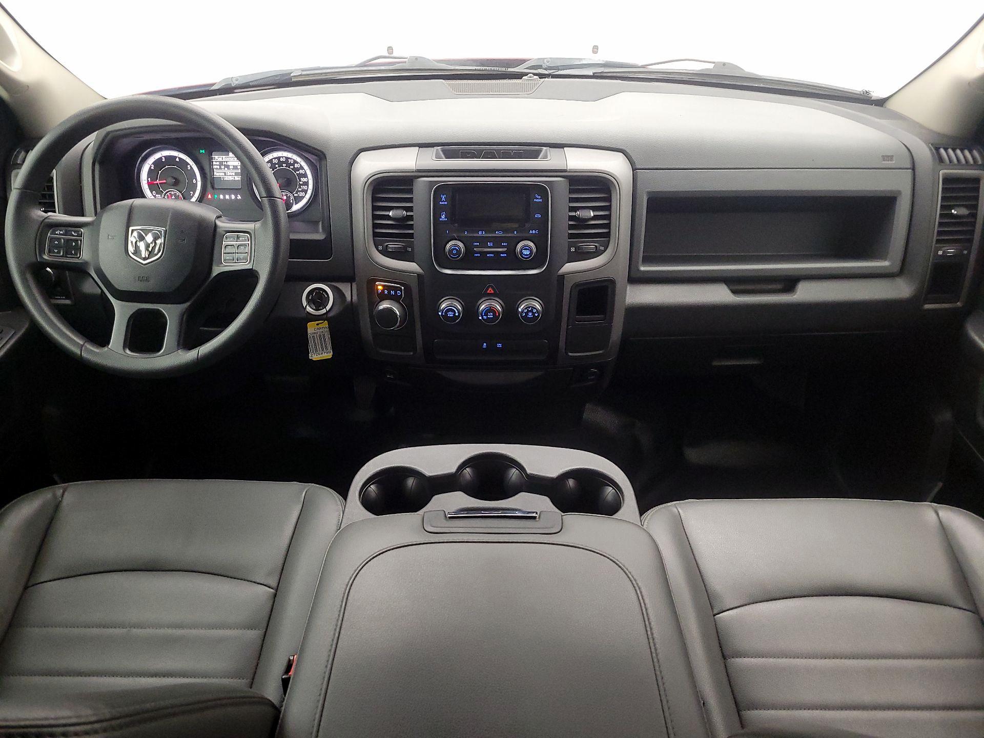Thumbnail: 2019 RAM 1500 Classic - 9