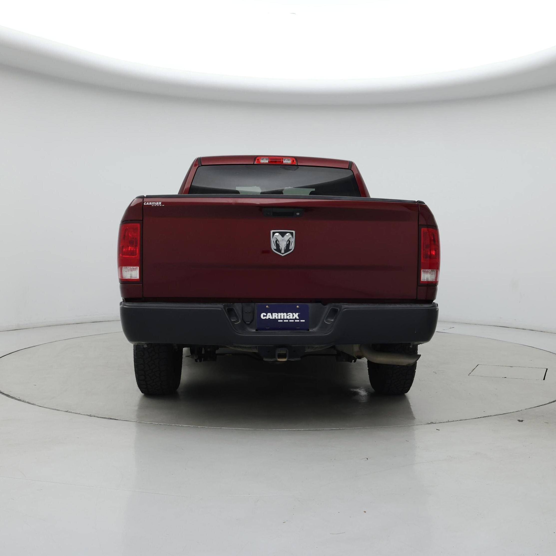 Thumbnail: 2019 RAM 1500 Classic - 6