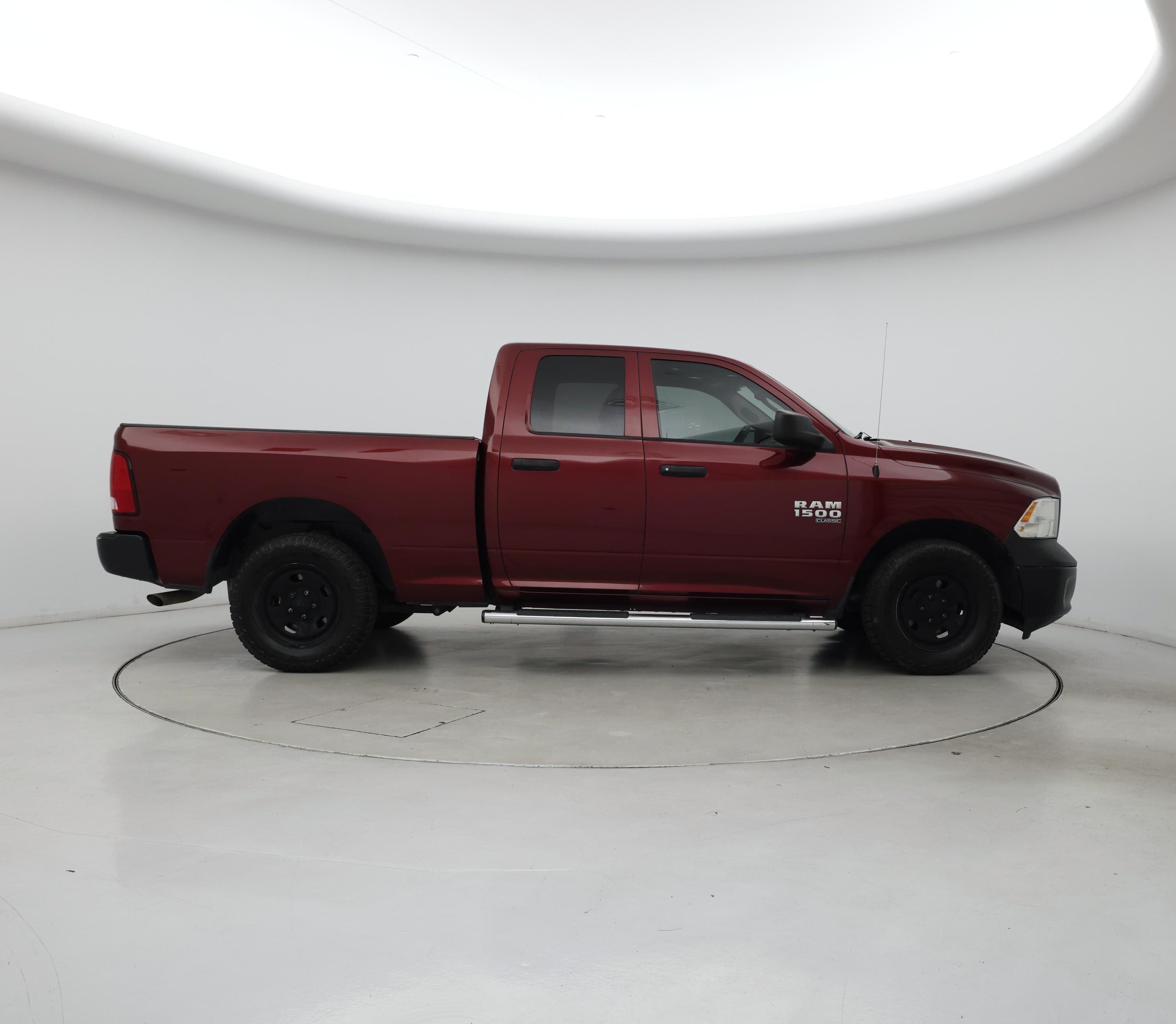 Thumbnail: 2019 RAM 1500 Classic - 7