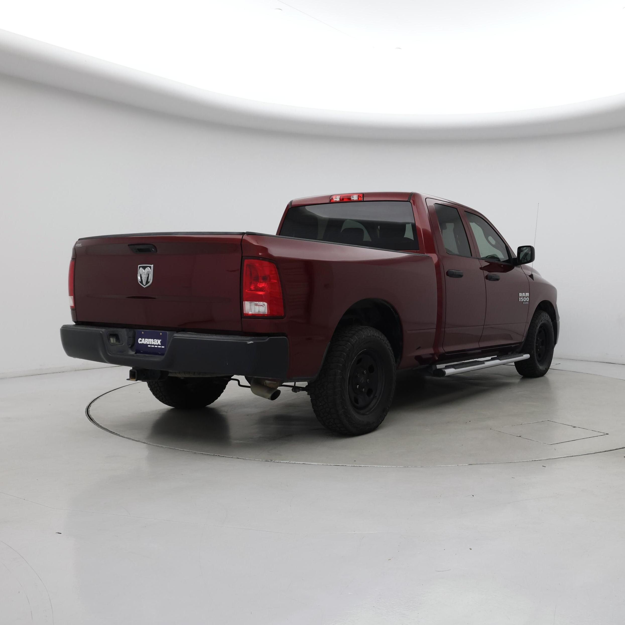 Thumbnail: 2019 RAM 1500 Classic - 8