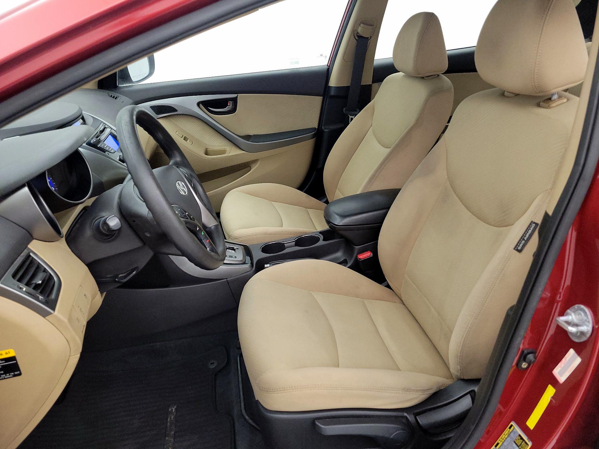 Thumbnail: 2013 Hyundai Elantra - 11