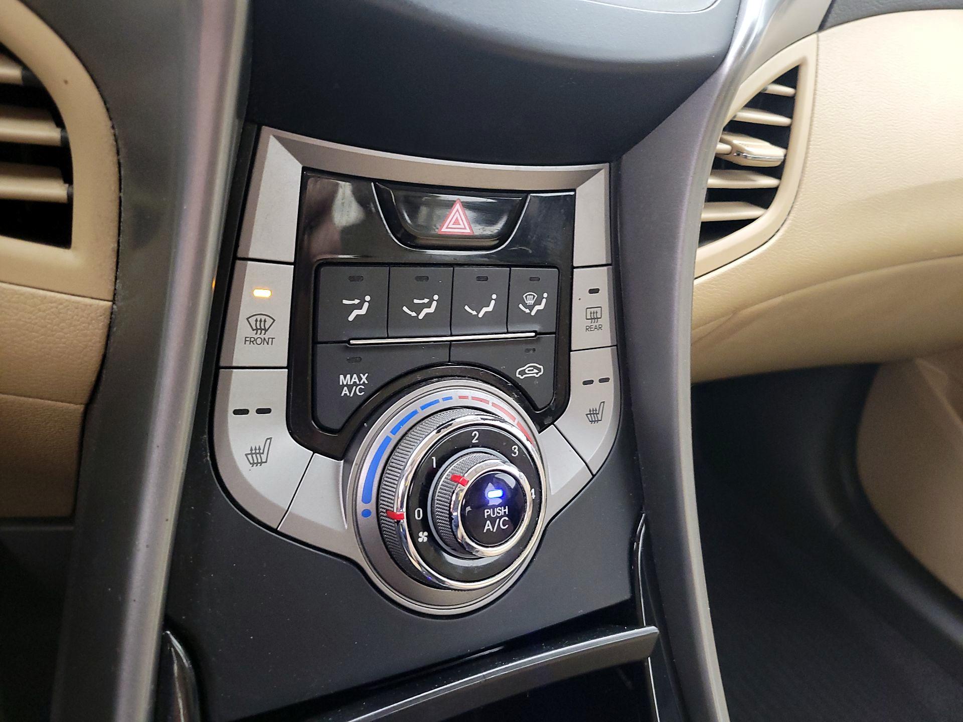 Thumbnail: 2013 Hyundai Elantra - 15