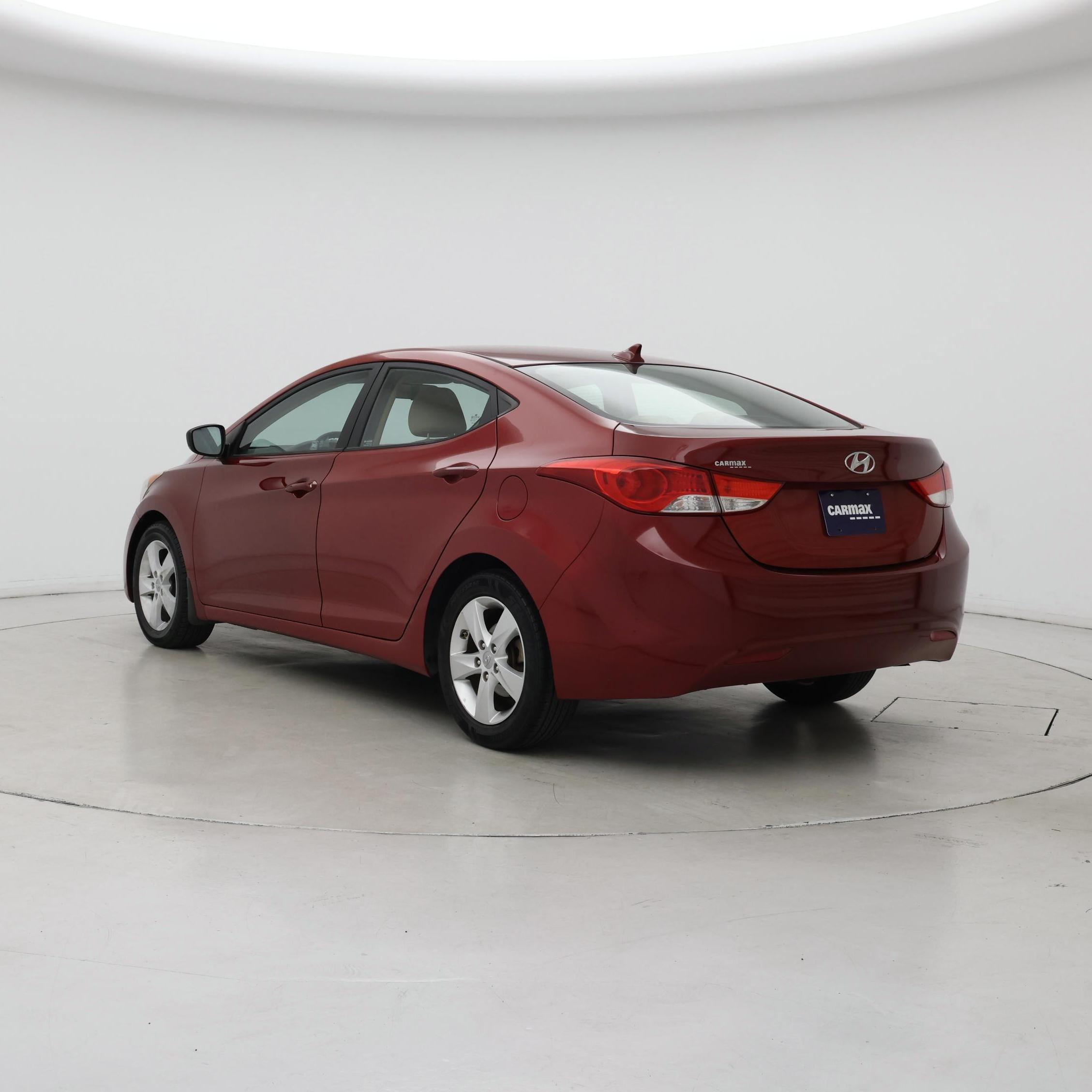 Thumbnail: 2013 Hyundai Elantra - 2