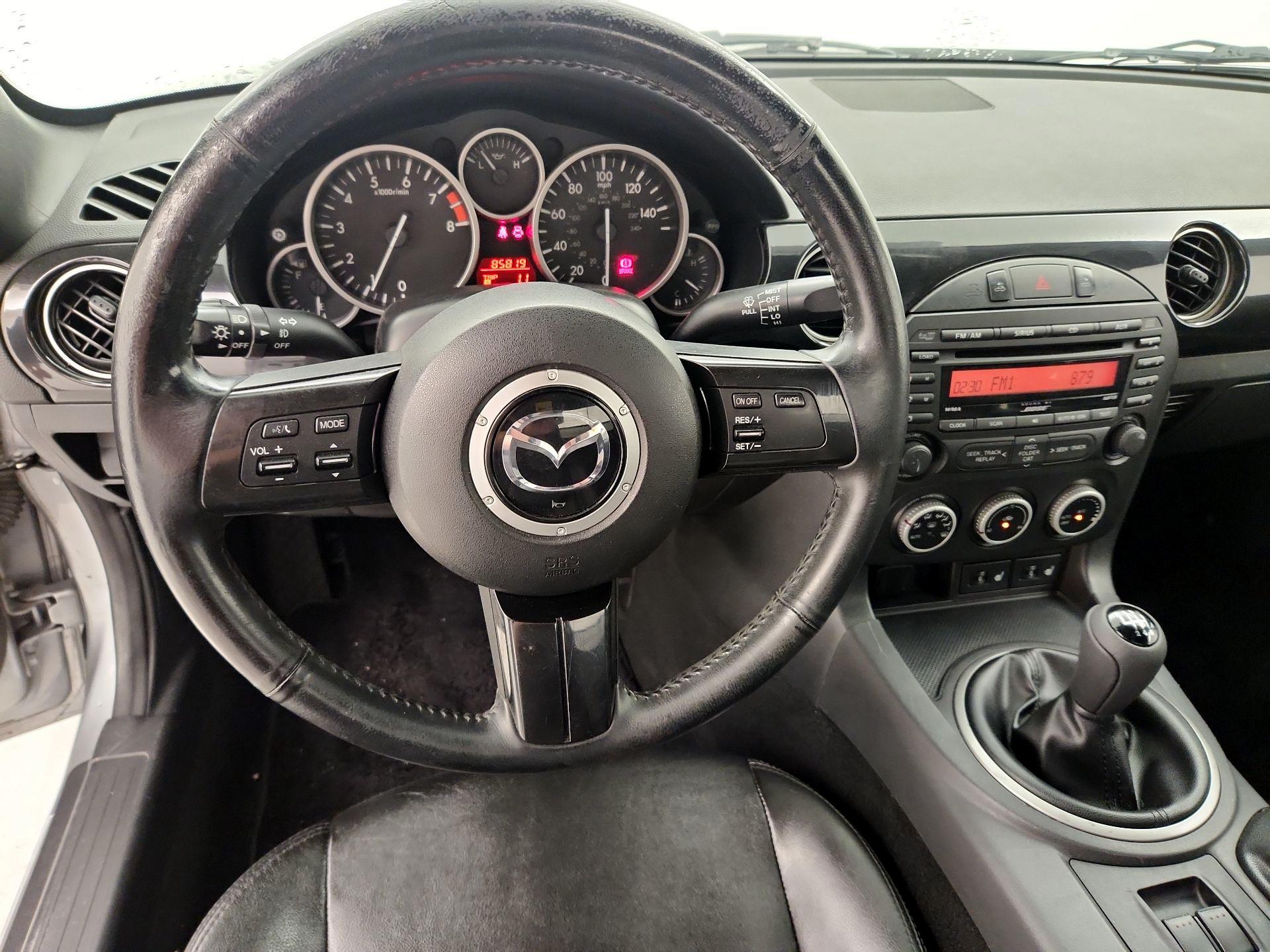Thumbnail: 2013 Mazda MX-5 Miata - 10