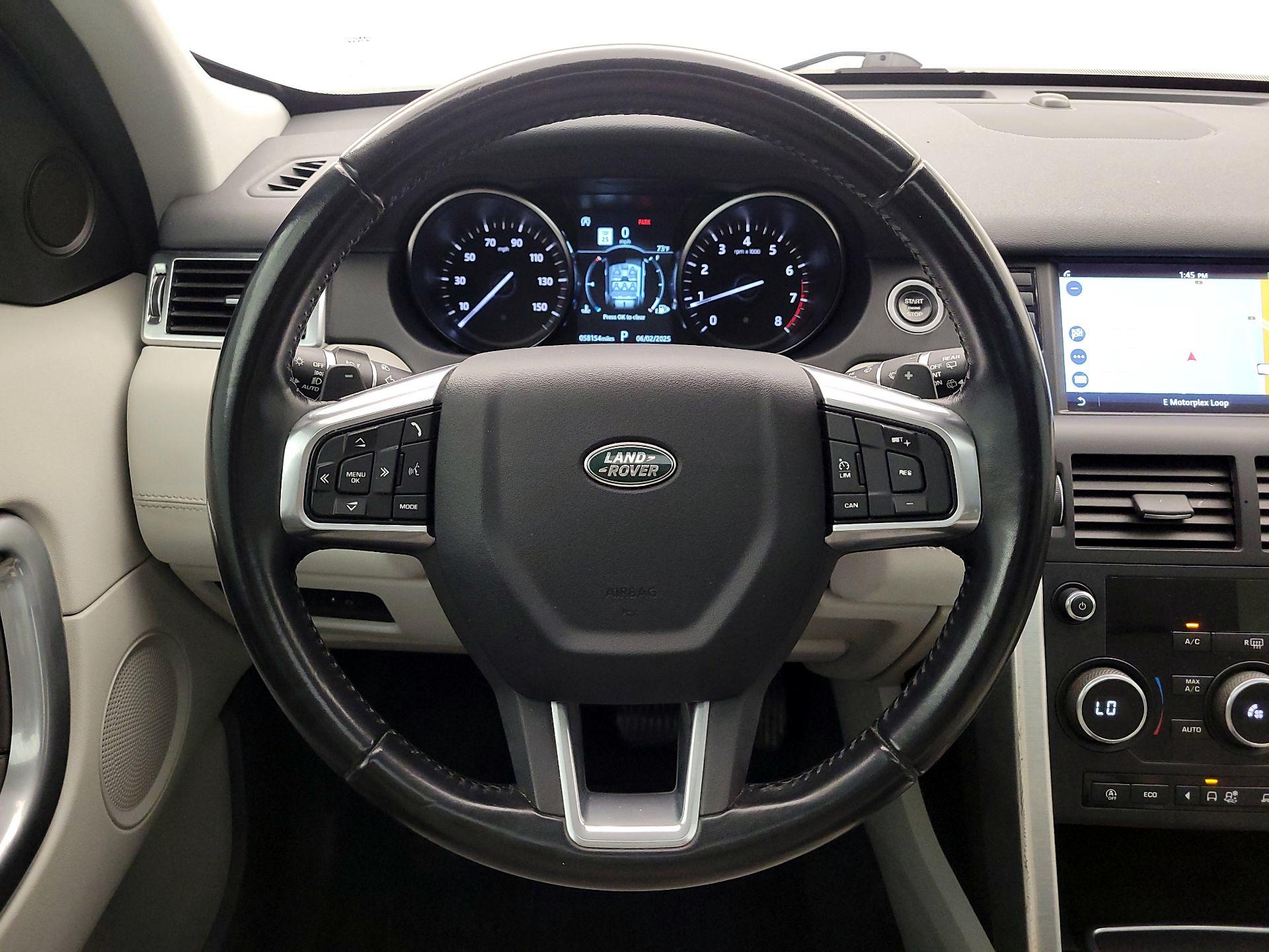 Thumbnail: 2019 Land Rover Discovery Sport - 10