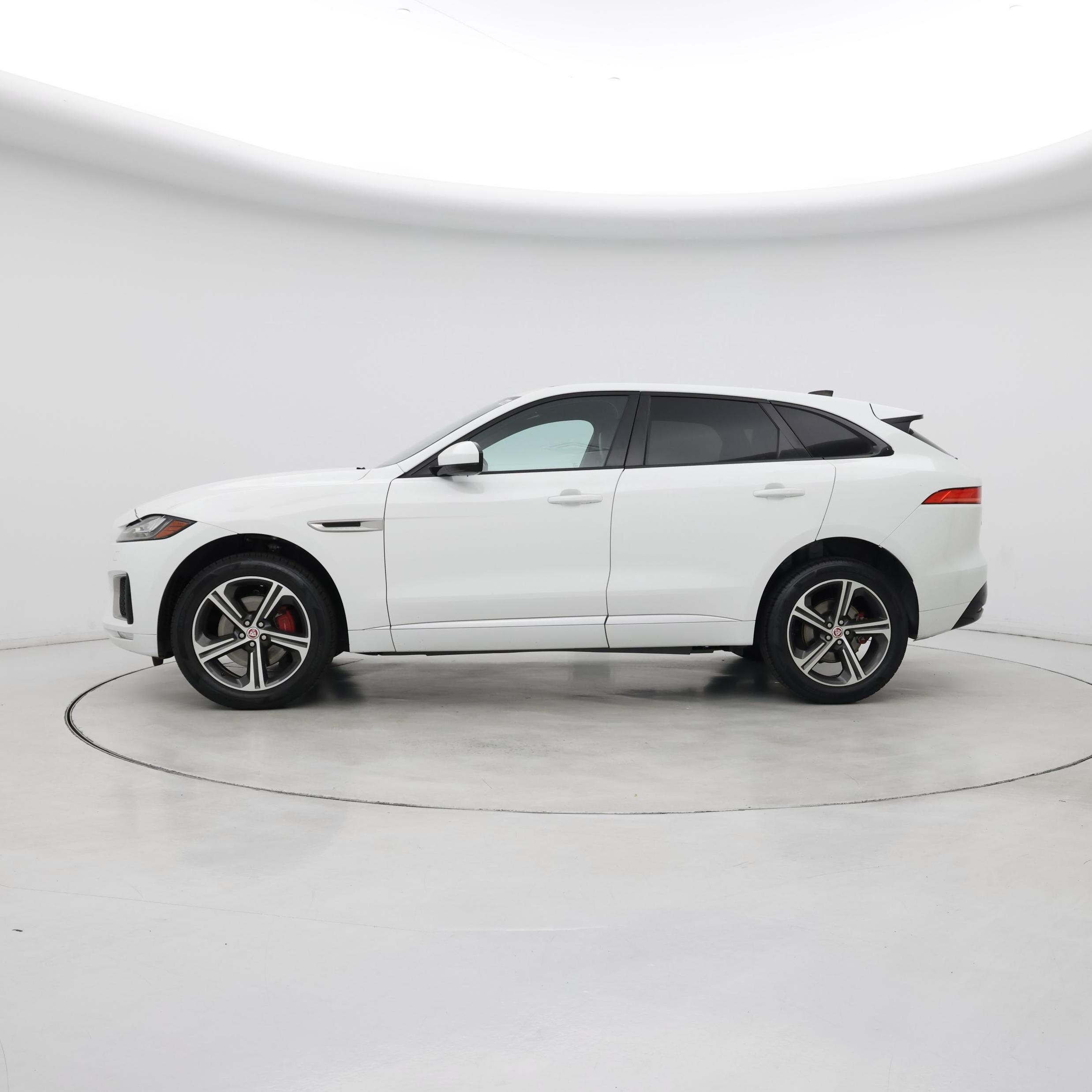 Thumbnail: 2020 Jaguar F-Pace - 3
