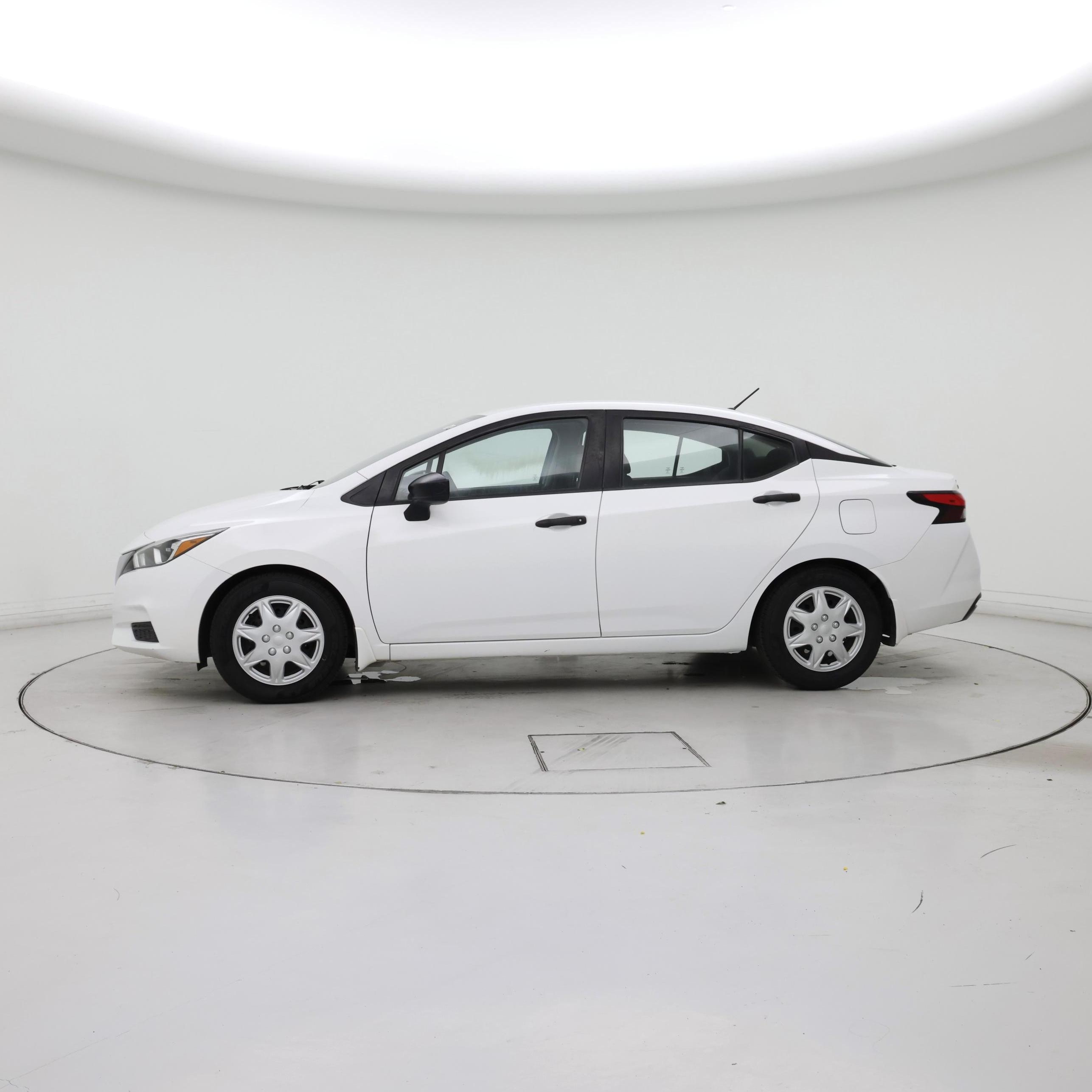 Thumbnail: 2020 Nissan Versa - 3