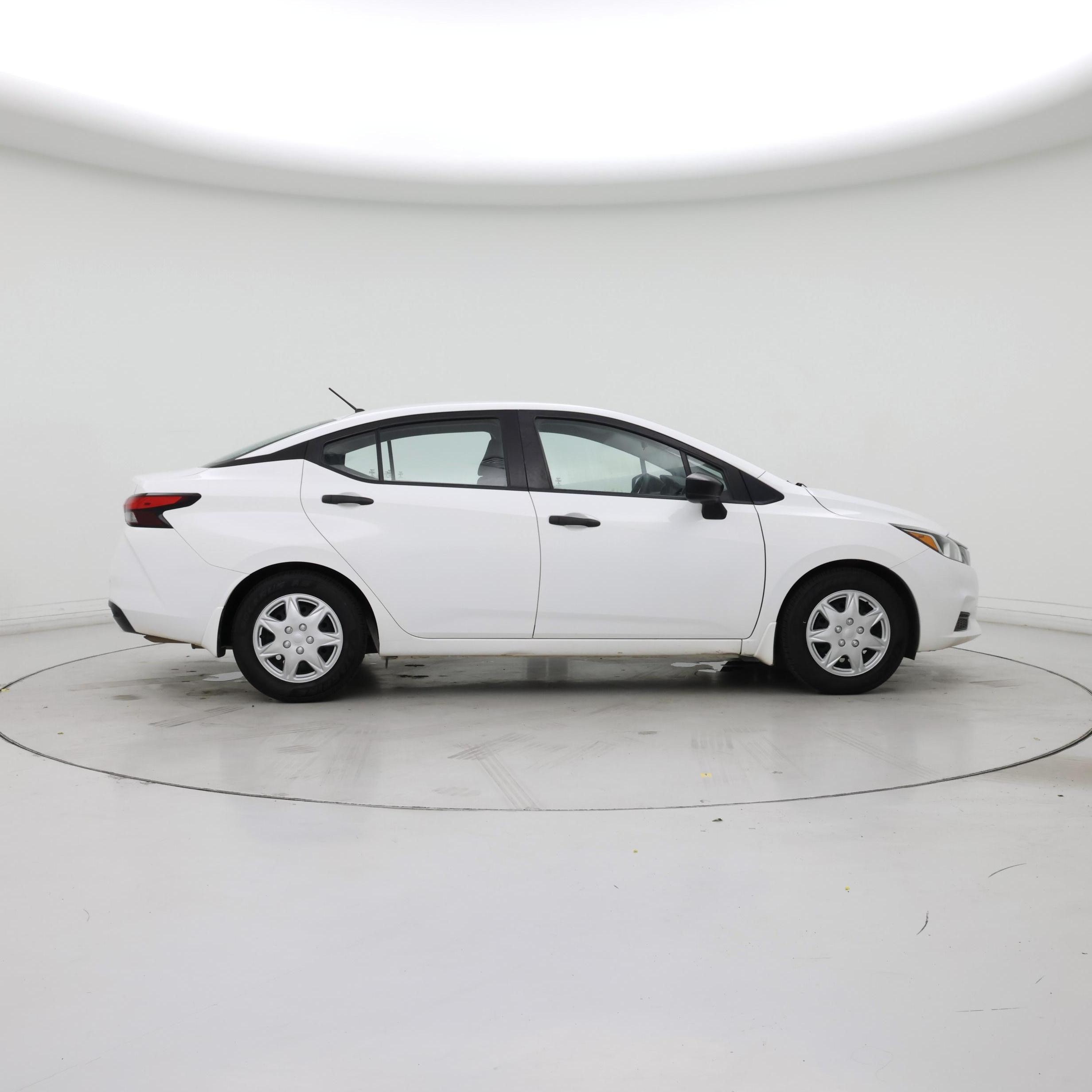 Thumbnail: 2020 Nissan Versa - 7