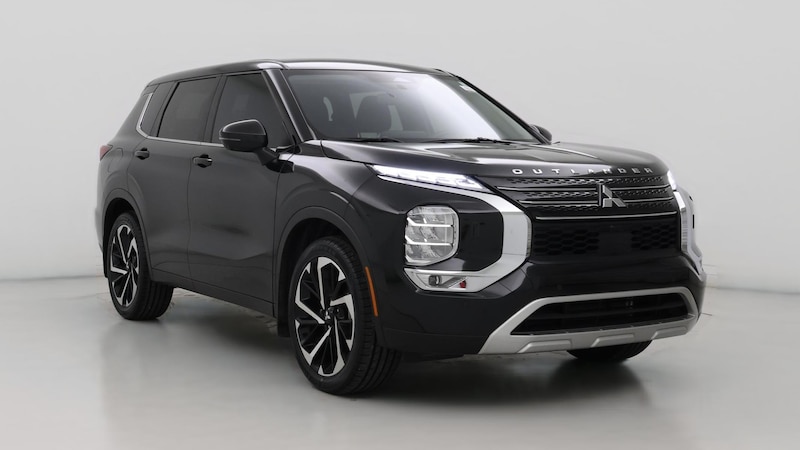 2024 Mitsubishi Outlander SE Hero Image