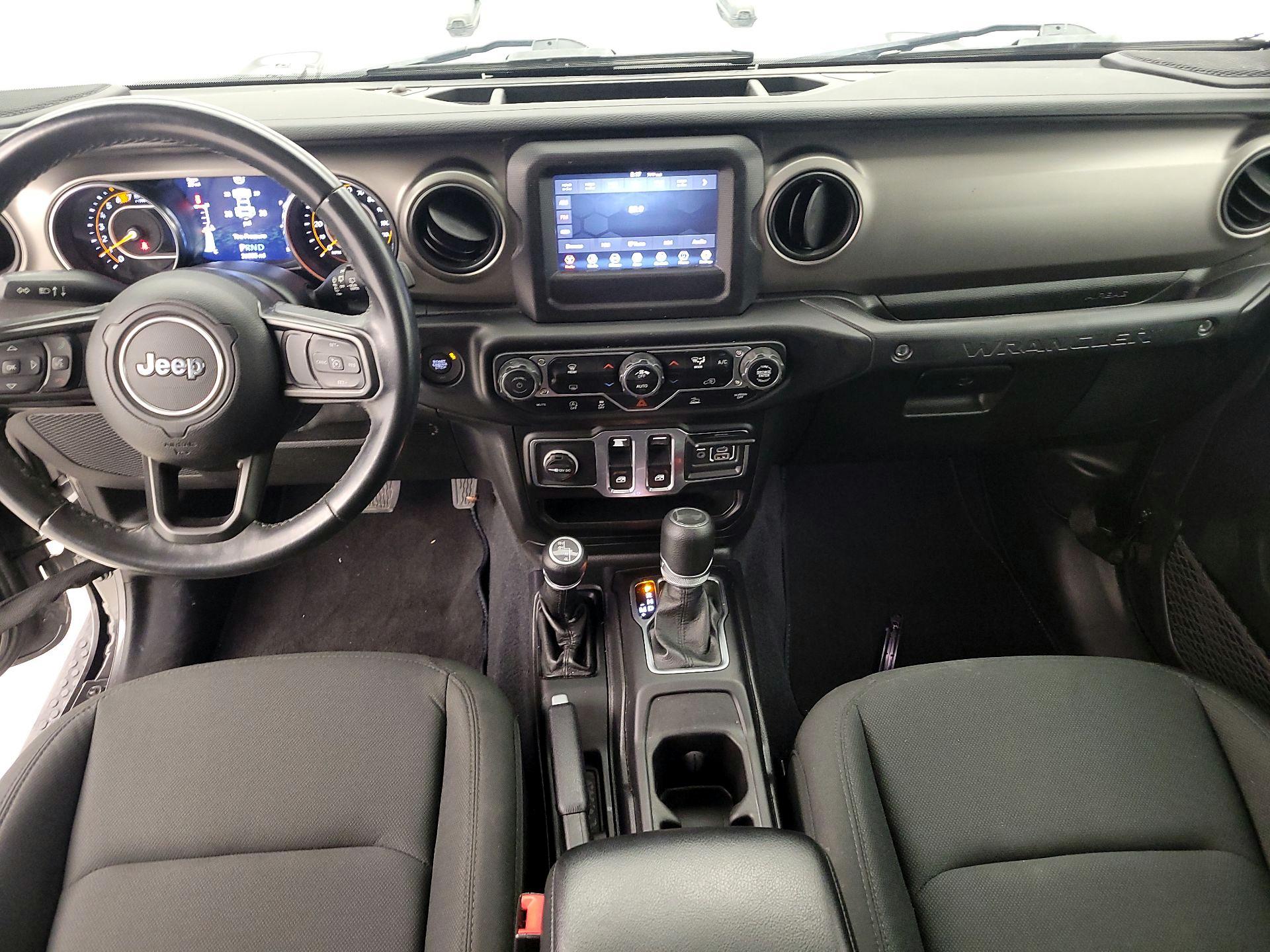 Thumbnail: 2021 Jeep Wrangler - 9