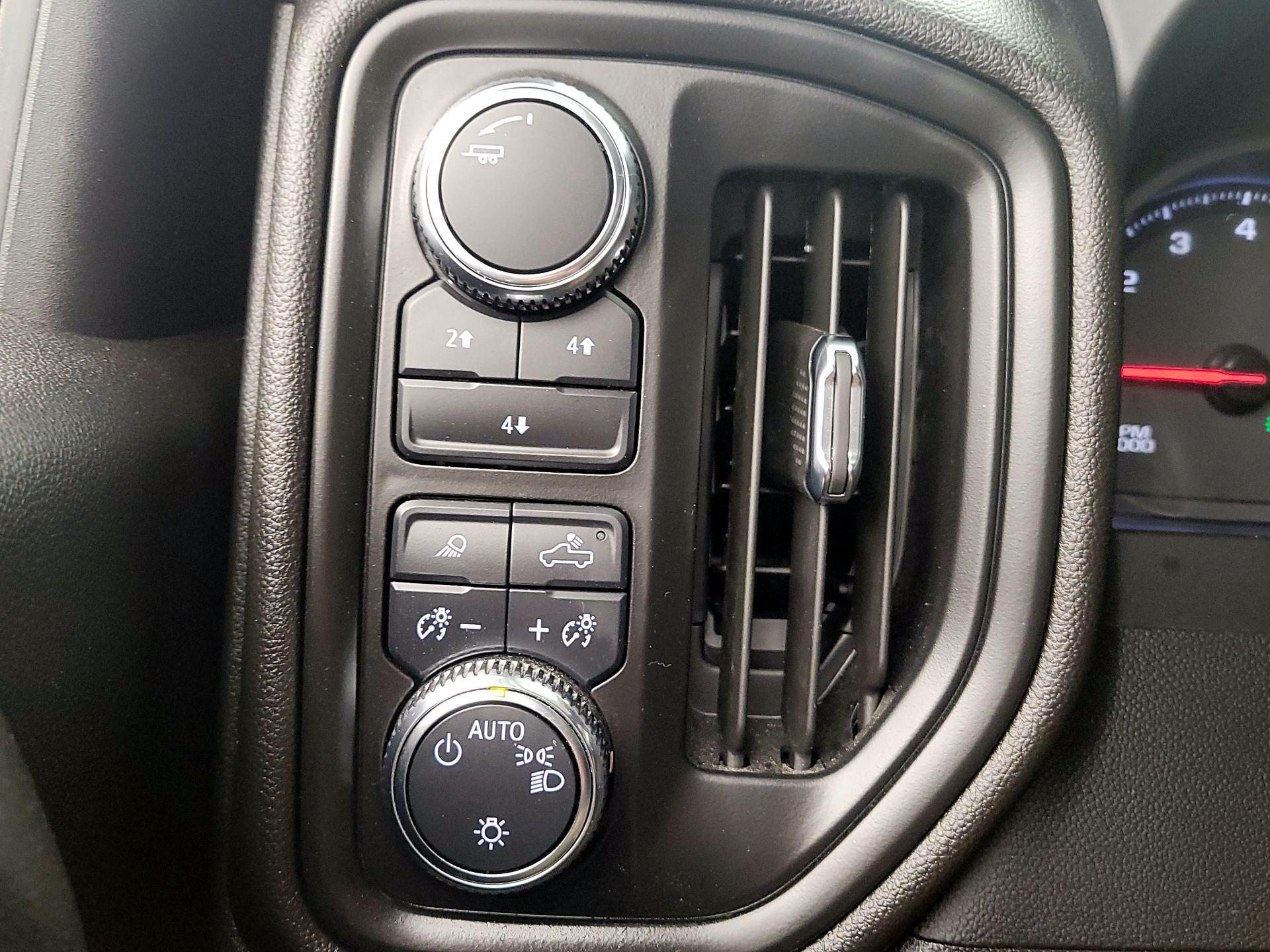 Thumbnail: 2024 GMC Sierra 3500 - 13