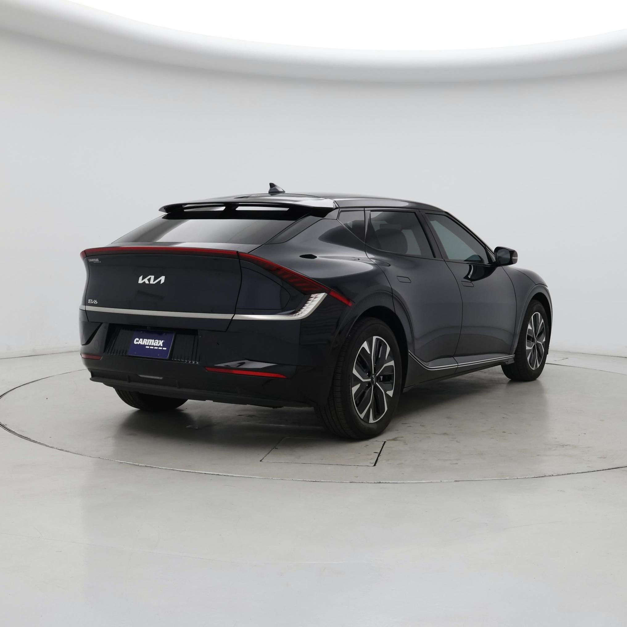 Thumbnail: 2022 Kia EV6 - 8