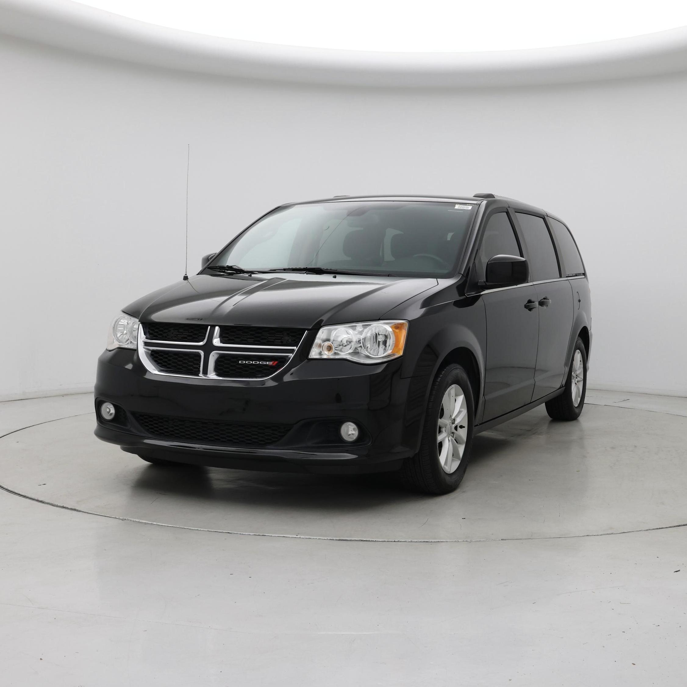 Thumbnail: 2018 Dodge Grand Caravan - 4
