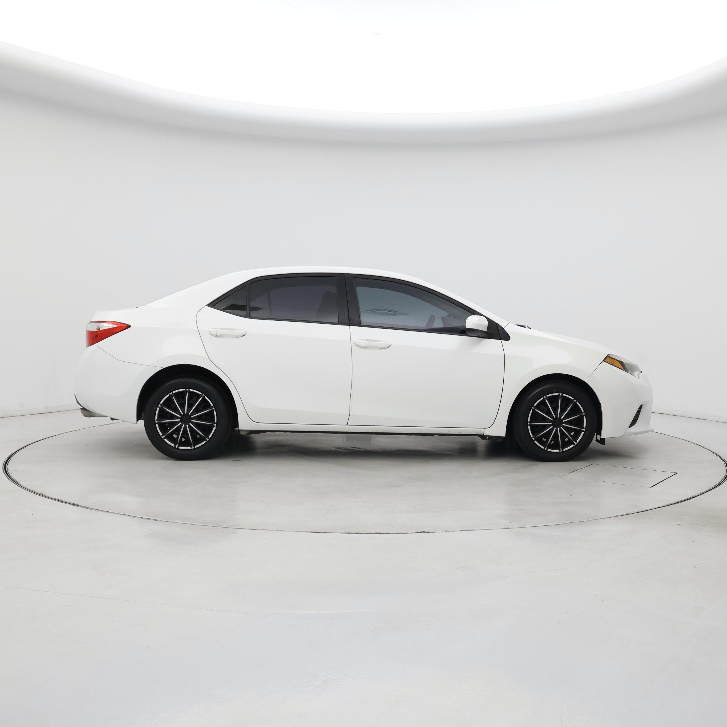 Thumbnail: 2014 Toyota Corolla - 7