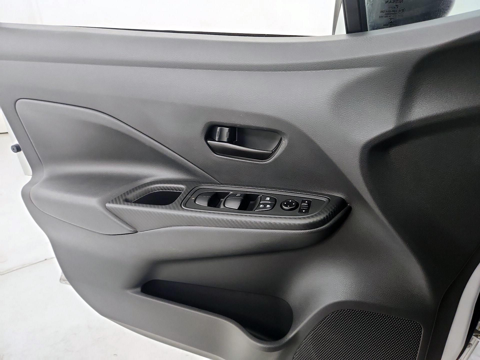 Thumbnail: 2020 Nissan Versa - 12