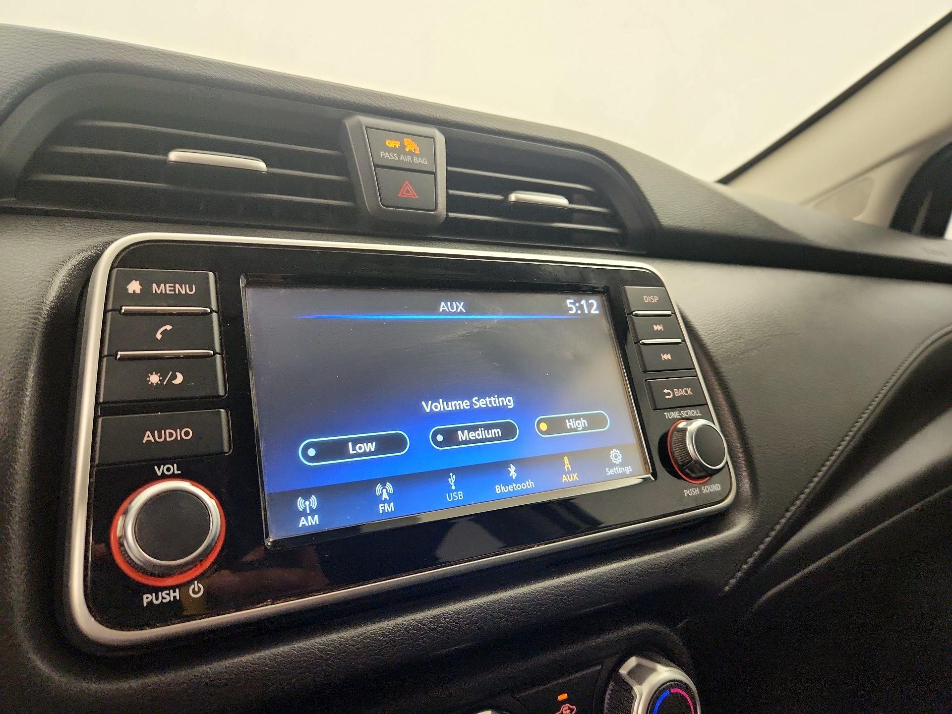 Thumbnail: 2020 Nissan Versa - 15