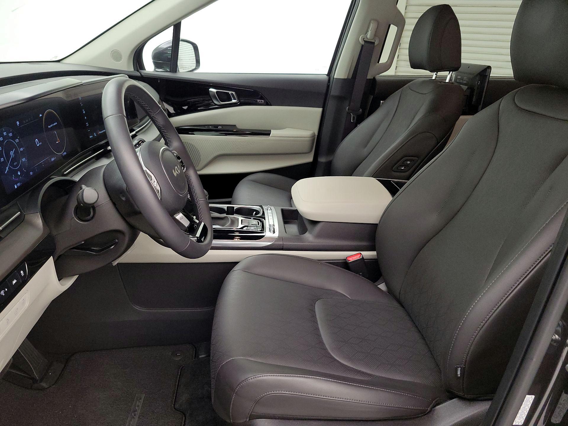 Thumbnail: 2024 Kia Carnival - 11