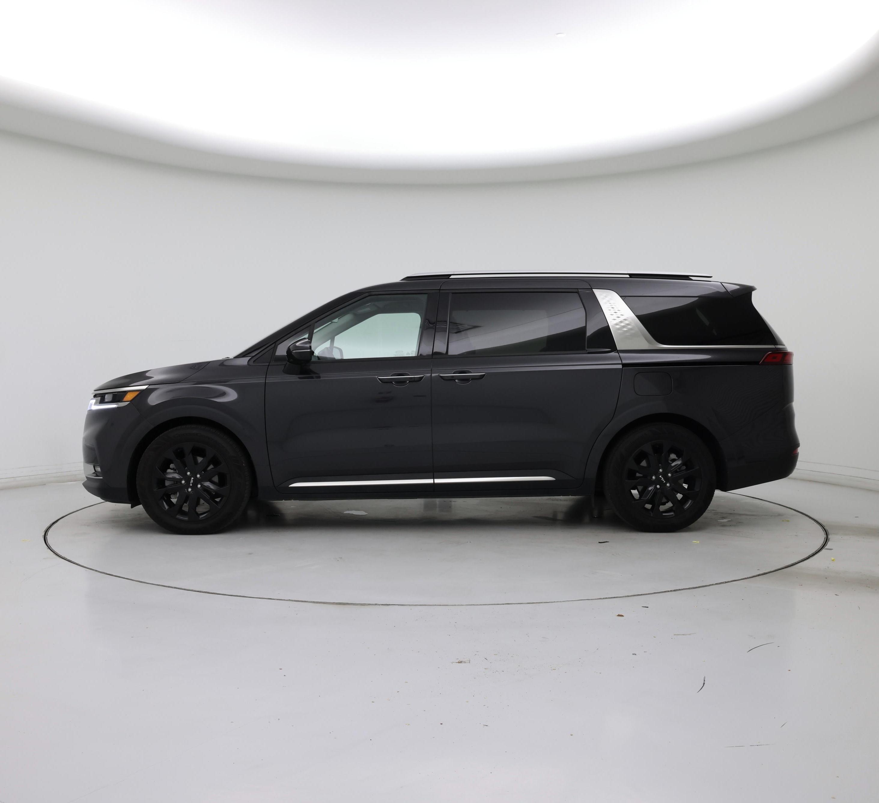 Thumbnail: 2024 Kia Carnival - 3