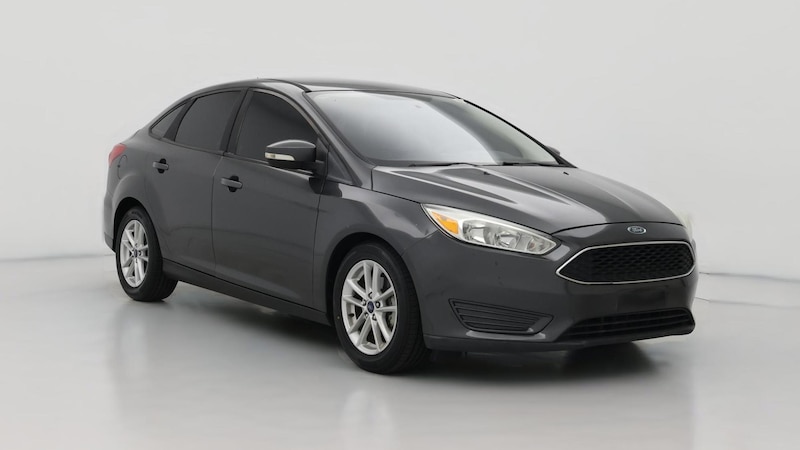 2016 Ford Focus SE Hero Image